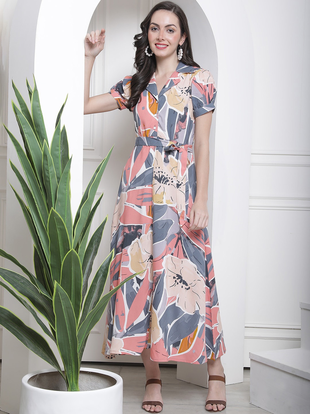 

Claura Pink & Grey Floral Print Puff Sleeves Shirt Collar Maxi Dress