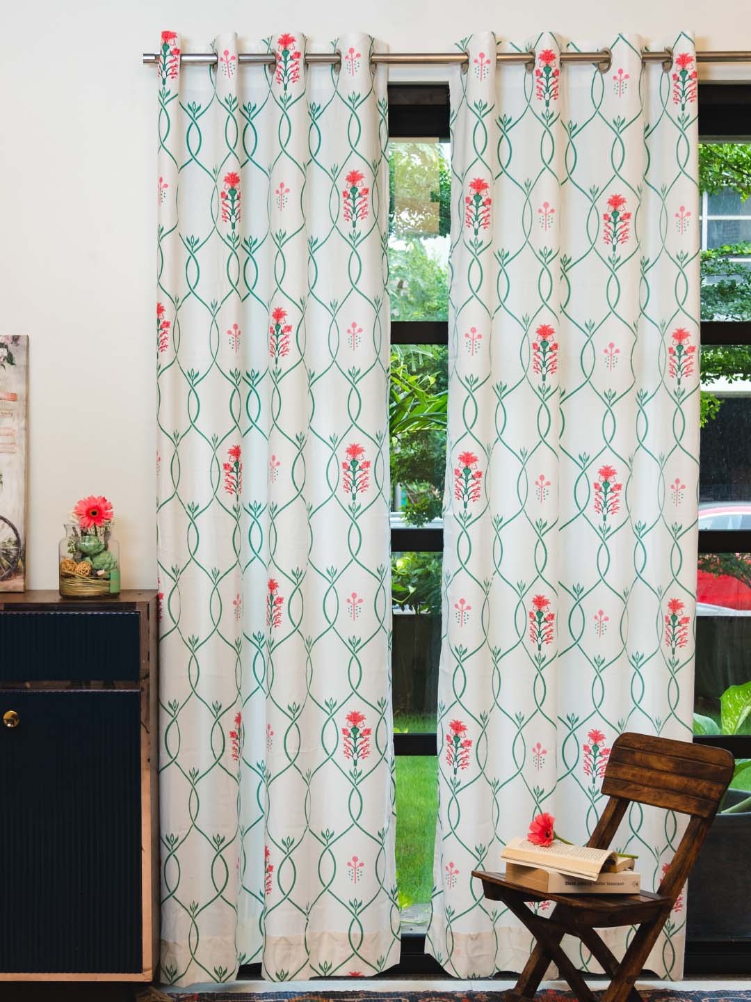 

URBAN SPACE White & Green 2 Pieces Floral Cotton Window Curtains