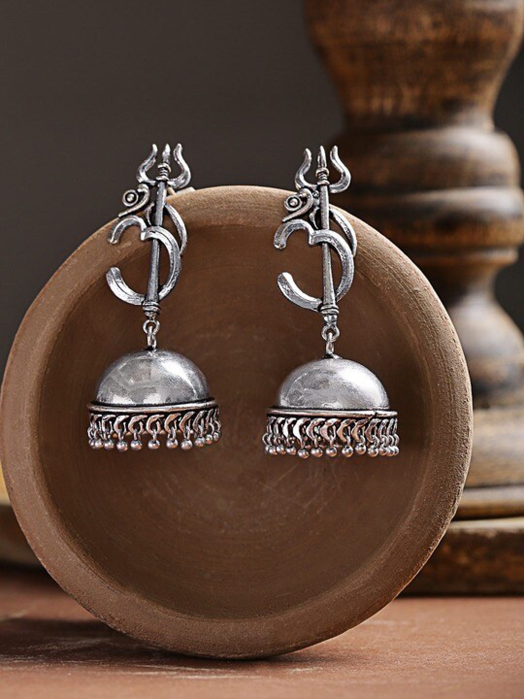 

Infuzze Silver-Plated Oxidised Jhumkas