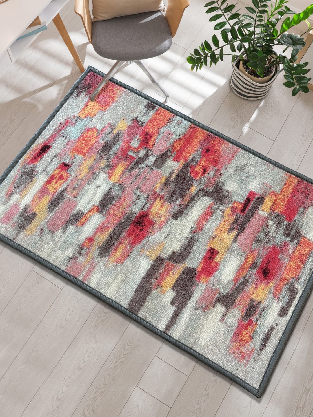 

URBAN SPACE Grey & Red Abstract Printed Anti-Skid Carpet