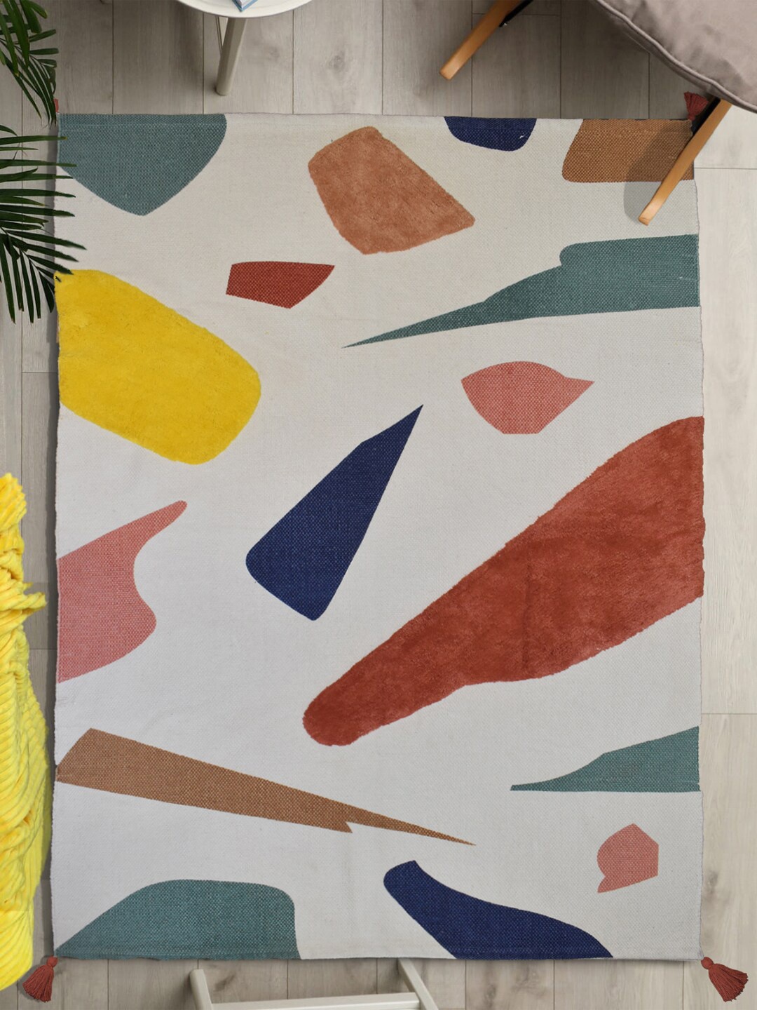 

URBAN SPACE Cream-Colored & Brown Printed Cotton Carpets