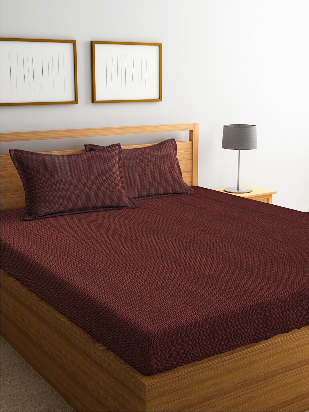 

Arrabi Maroon Abstract Polycotton 300 TC King Bedsheet With 2 Pillow Covers