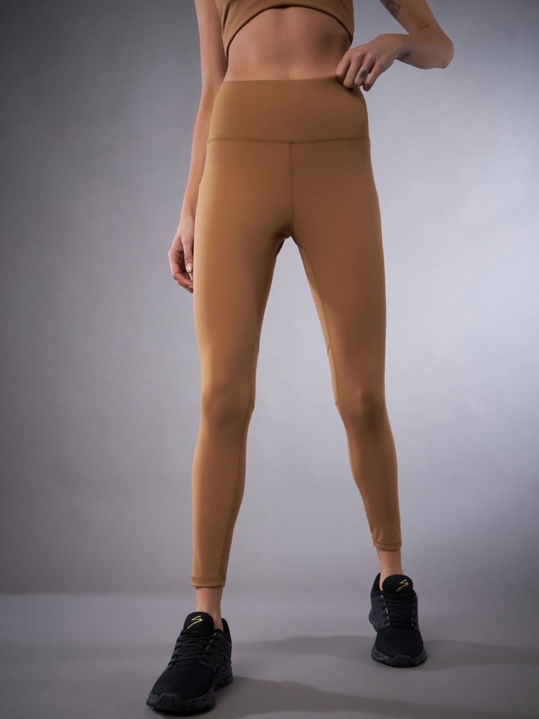 

UNPAR Women Moisture Wicking Training Or Gym Tights, Camel brown