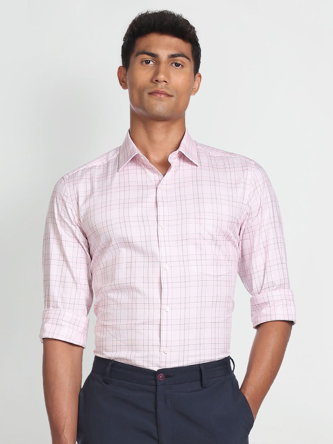 

Arrow Opaque Checked Casual Shirt, Red