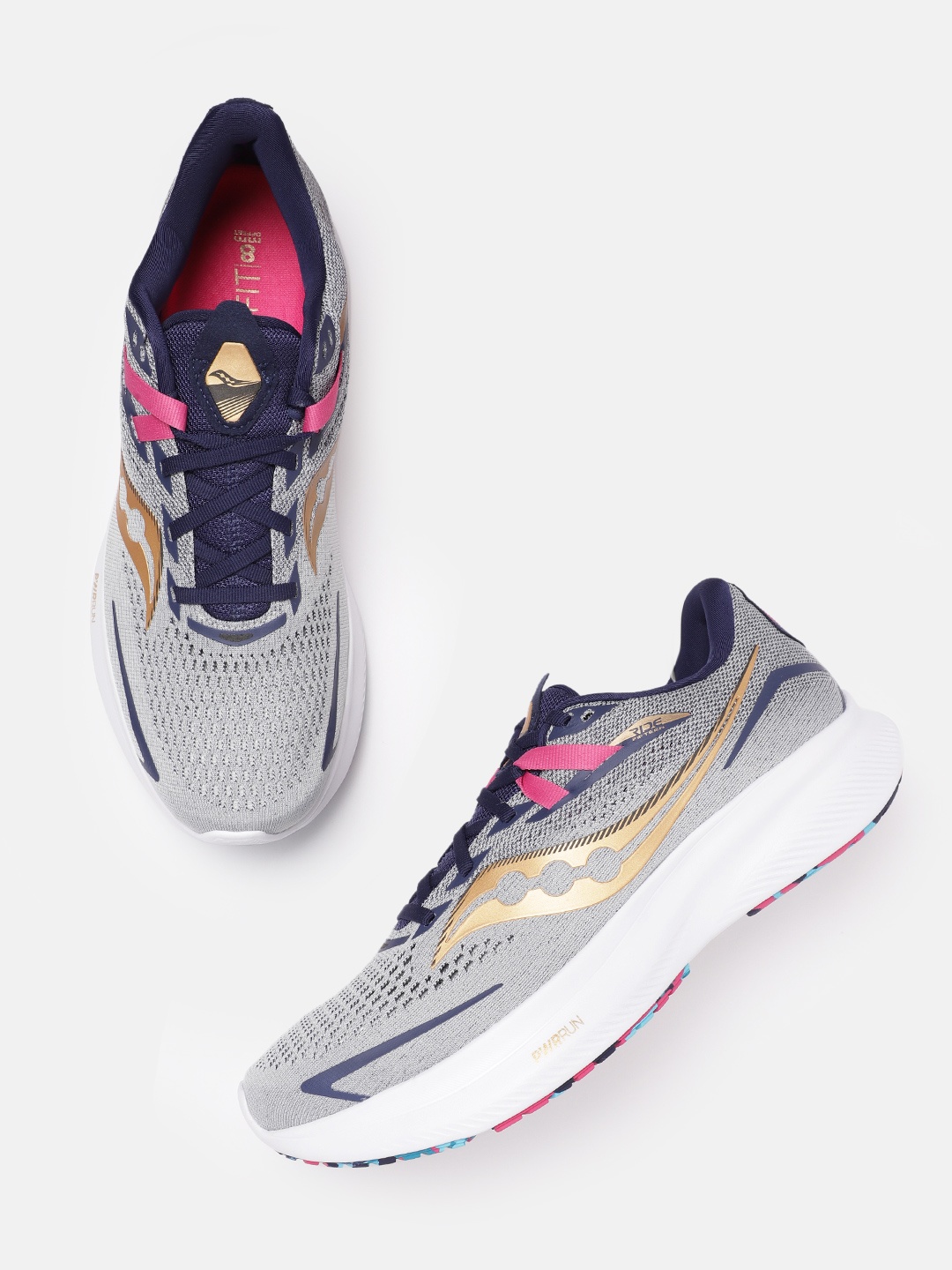 

saucony Men Woven Design RIDE 15 Running Shoes, Off white