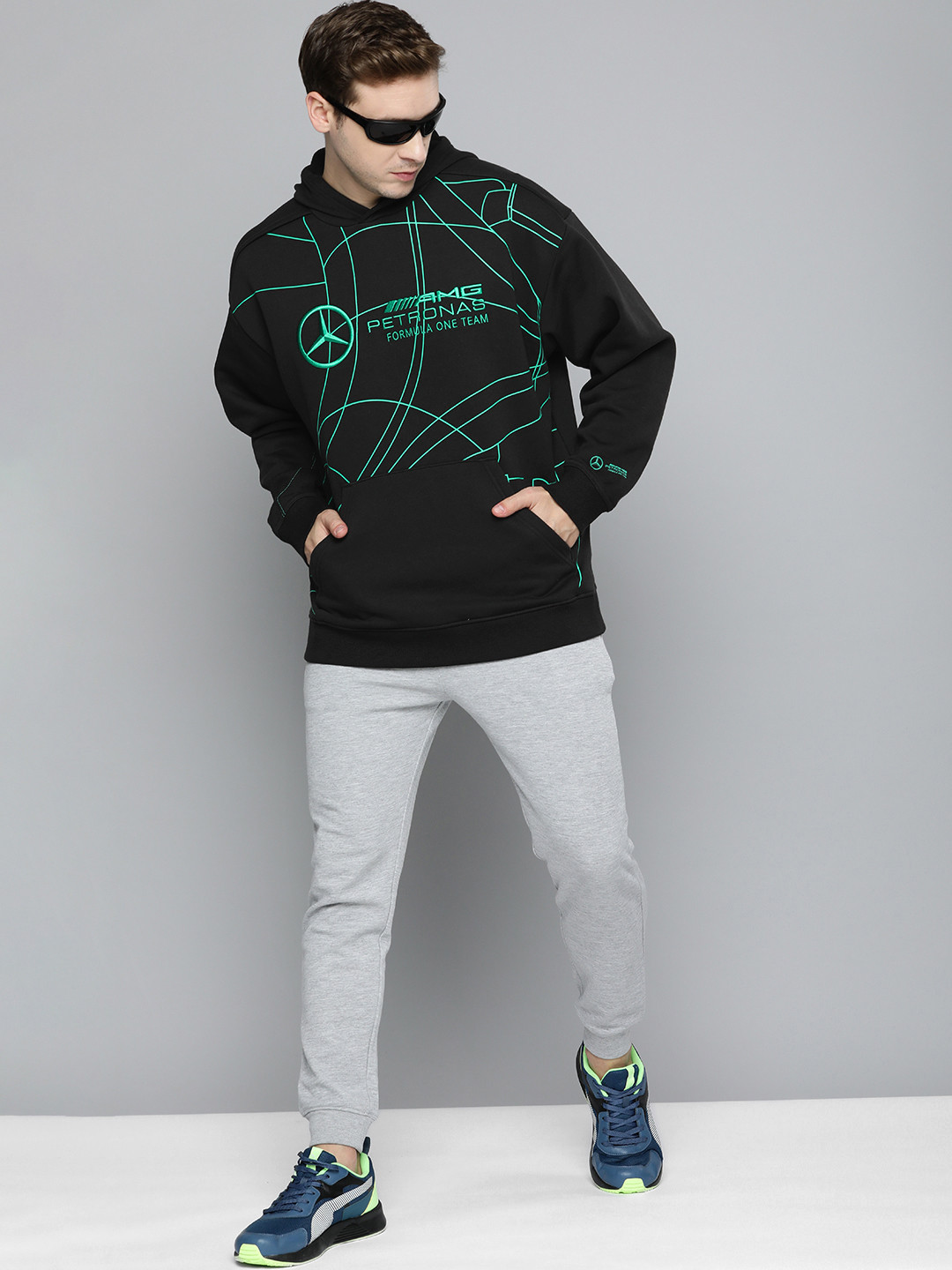 

PUMA Motorsport Mercedes-AMG PETRONAS Printed Hooded Sweatshirt, Black