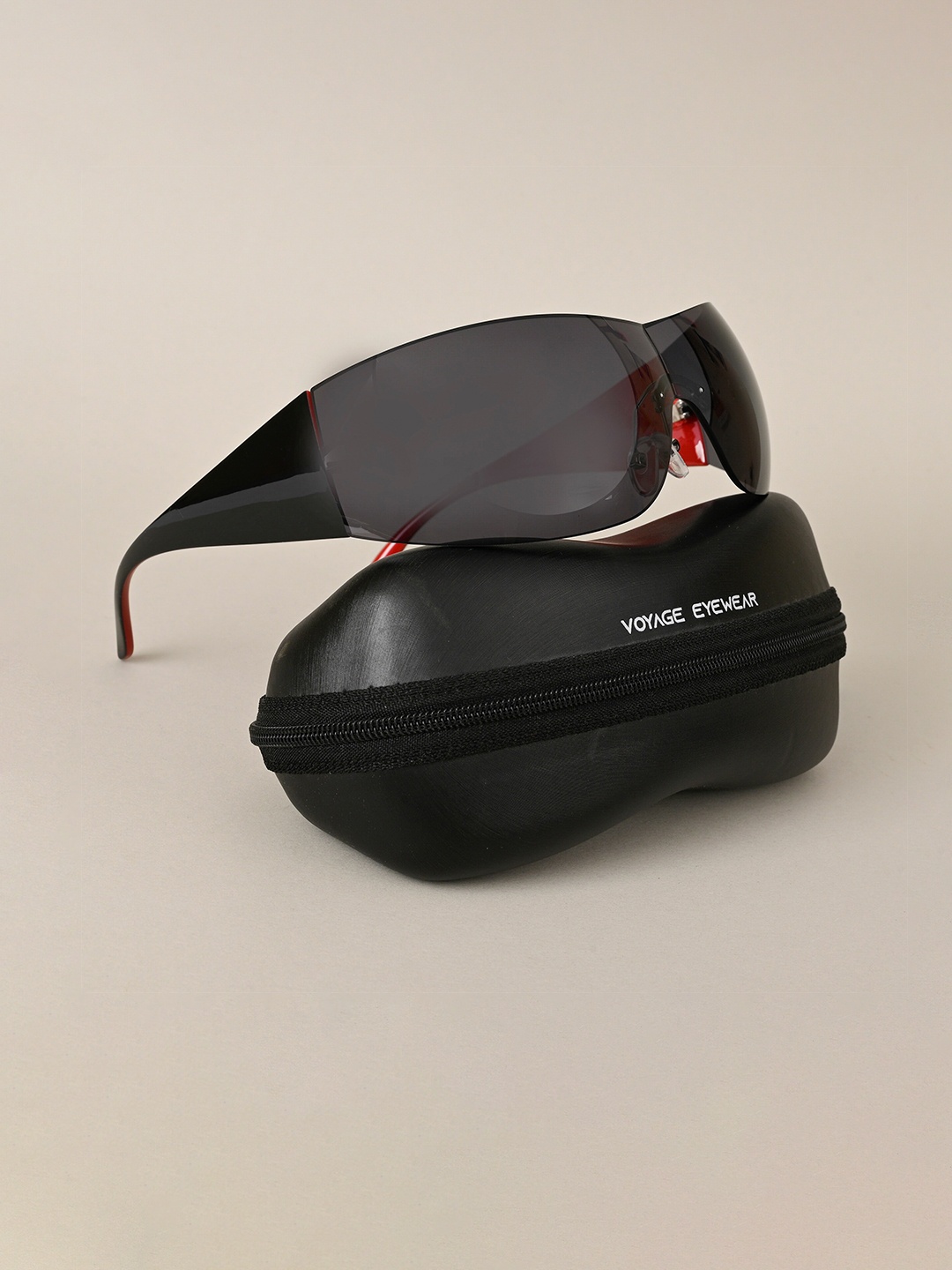 

Voyage Unisex Sports Sunglasses With UV Protected Lens 3556MG4517, Black