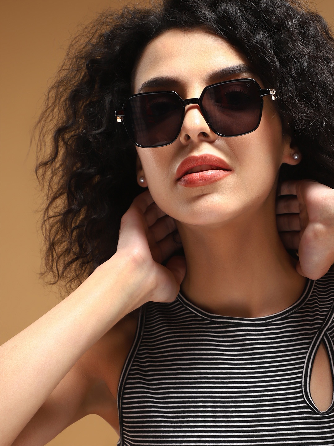 

Voyage Women Square Sunglasses with UV Protected Lens, Black