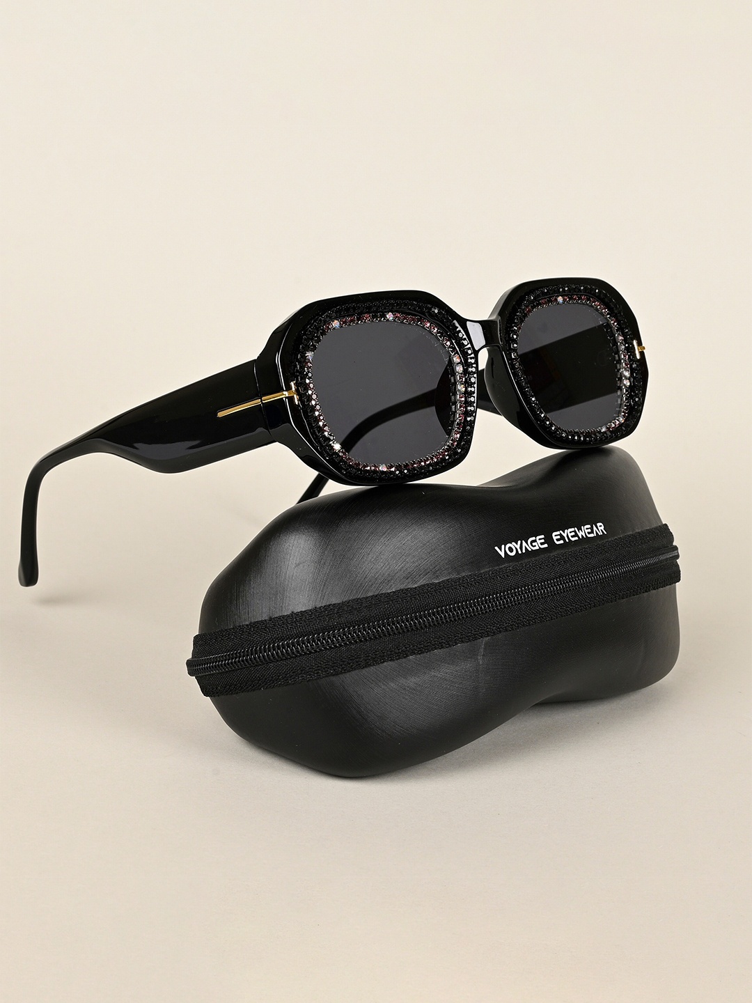 

Voyage Women Oval Sunglasses With UV Protected Lens, Black