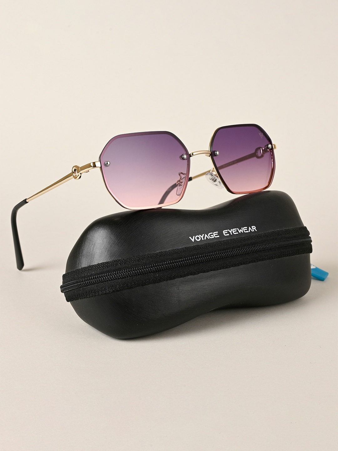 

Voyage Unisex Rectangle Sunglasses With UV Protected Lens 2318MG4499, Grey