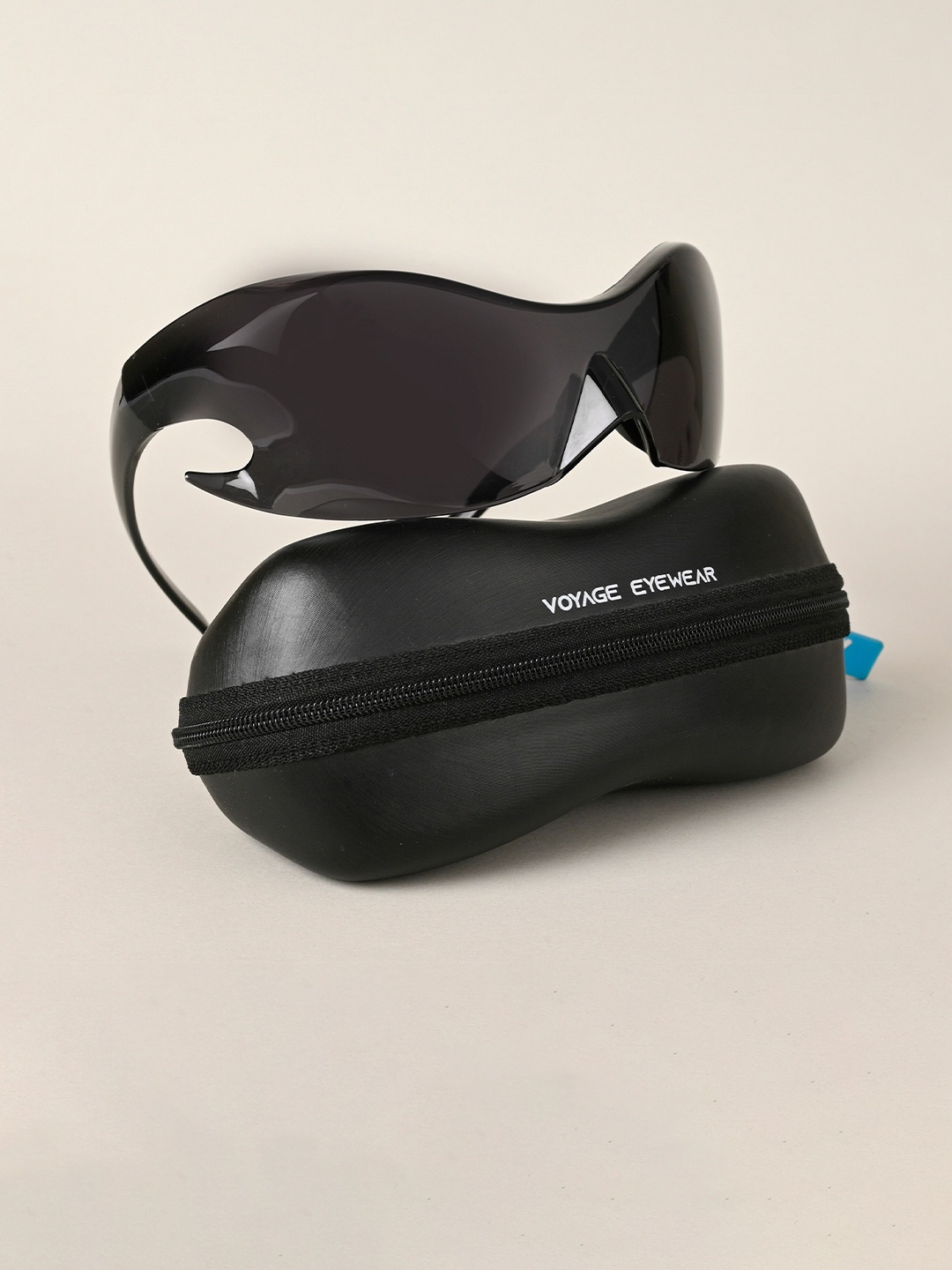 

Voyage Unisex Black Lens & Black Sports Sunglasses With UV Protected Lens