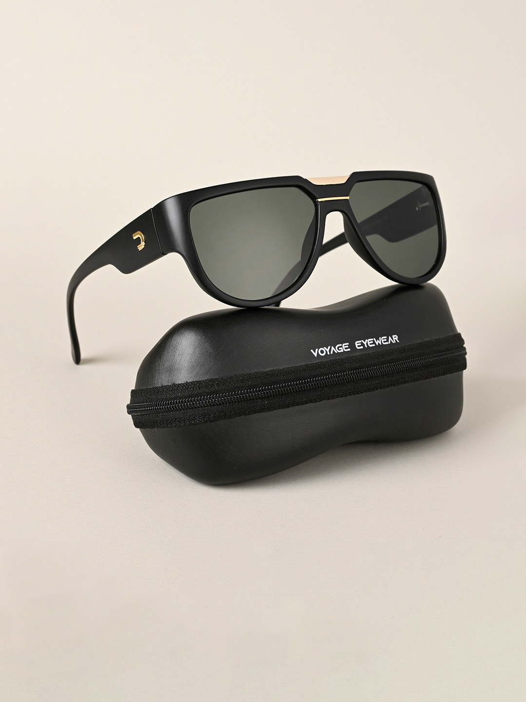 

Voyage Unisex Green Lens & Black Sports Sunglasses With UV Protected Lens