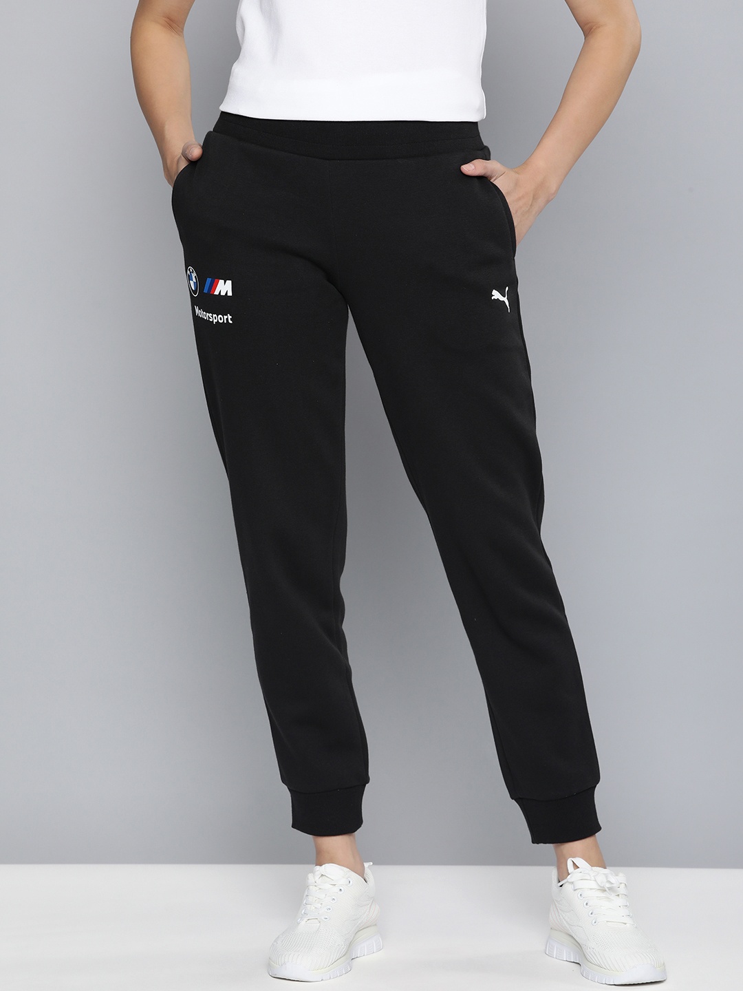 

PUMA Motorsport Women BMW M Essentials Fleece Track Pant, Black