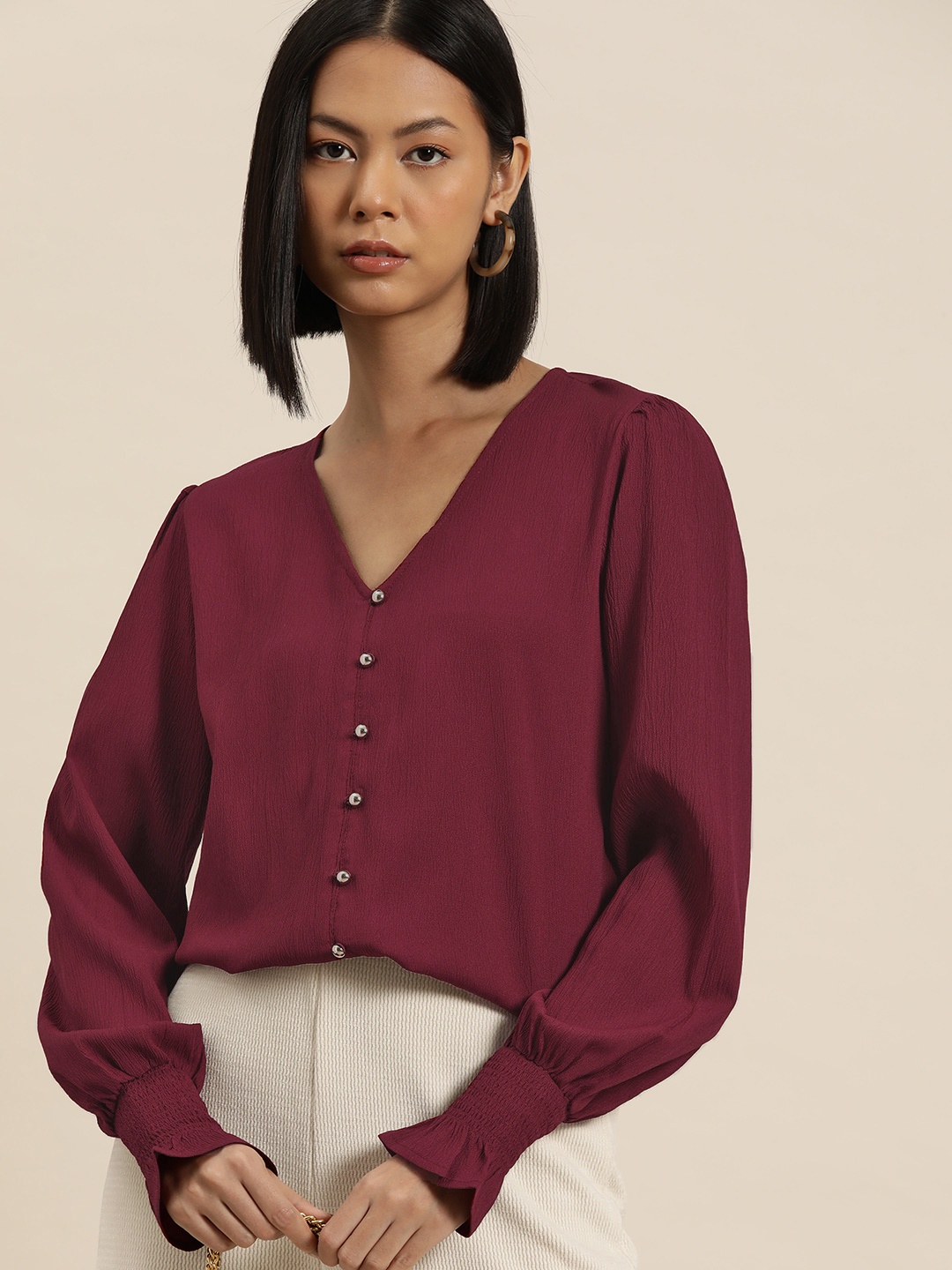 

INVICTUS Puff Sleeve Crepe Shirt Style Top, Maroon