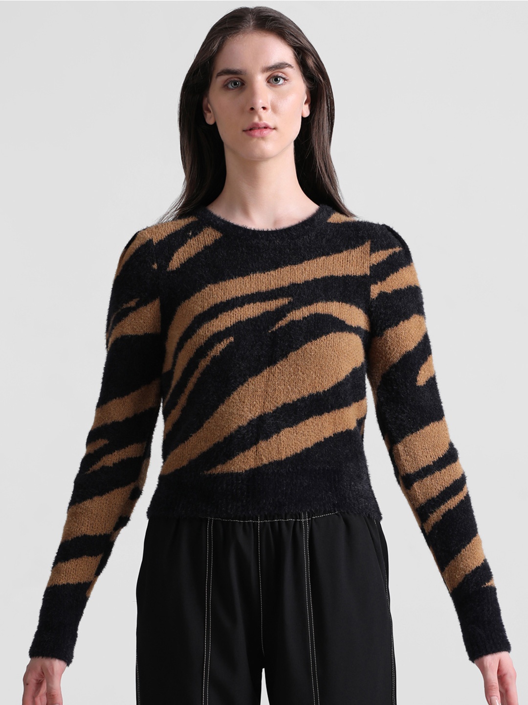 

ONLY Women Printed Pullover Sweater, Black