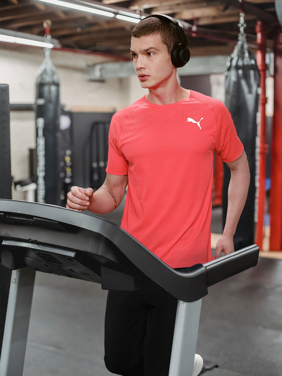 

Puma dryCELL Ultraspun Running T-shirt, Coral