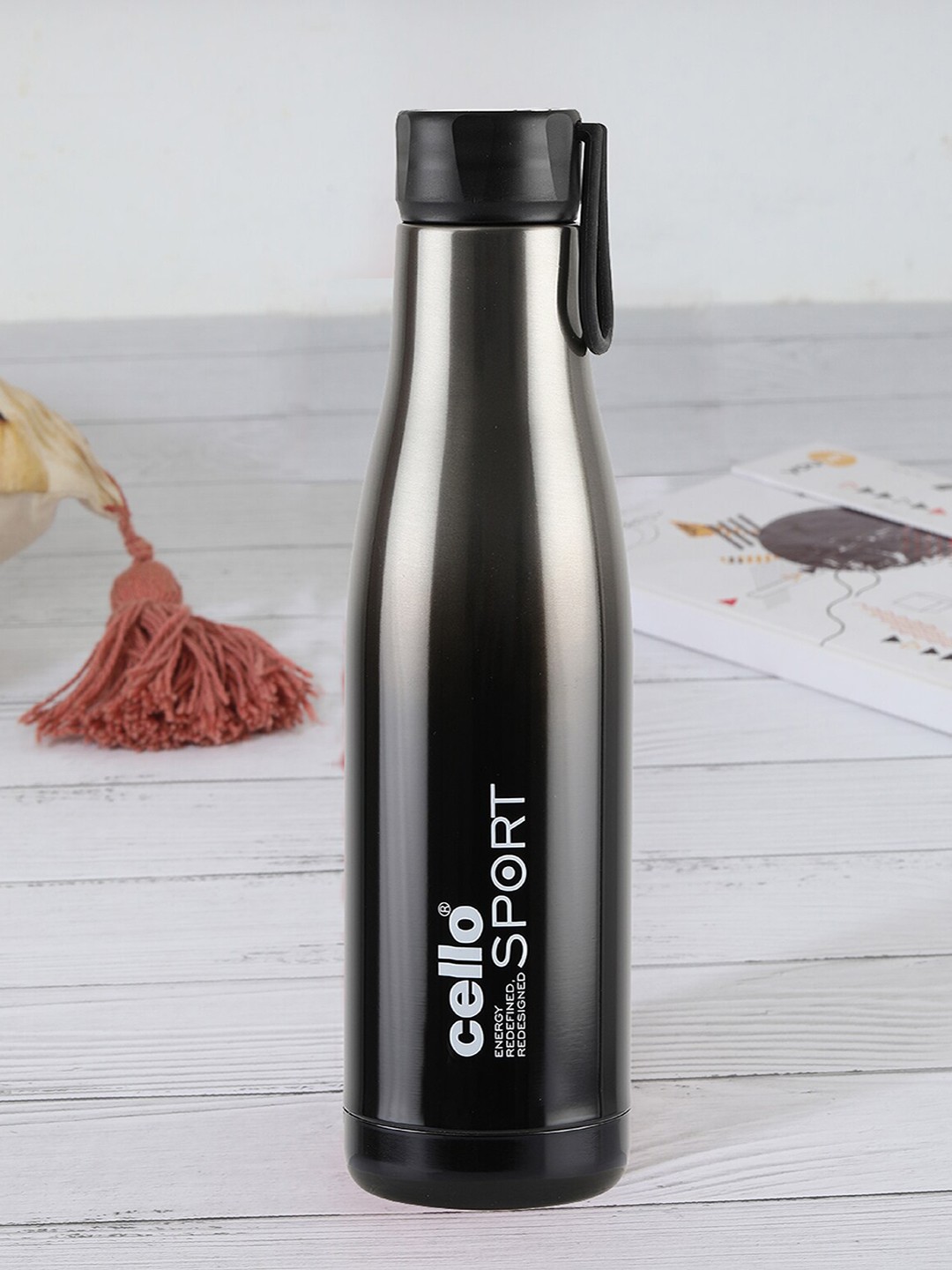 

Cello Dazzle Black Double Walled Stainless Steel Flask 800 ml