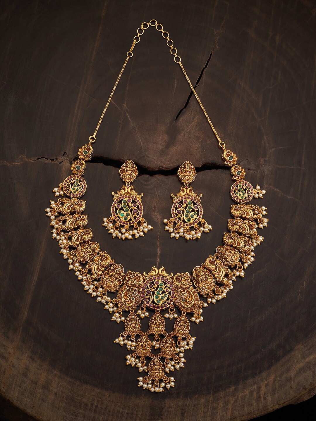 

Kushal's Fashion Jewellery Gold-Plated Stone-Studded & Beaded Jewellery Set