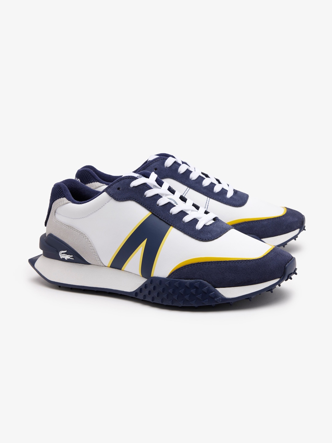 

Lacoste Men Colourblocked Leather Comfort Insole Sneakers, White