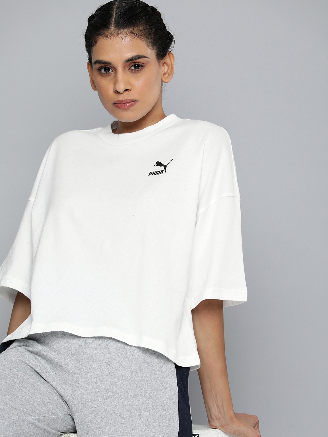 

Puma CLASSICS Drop-Shoulder Sleeves Pure Cotton Oversized T-shirt, White