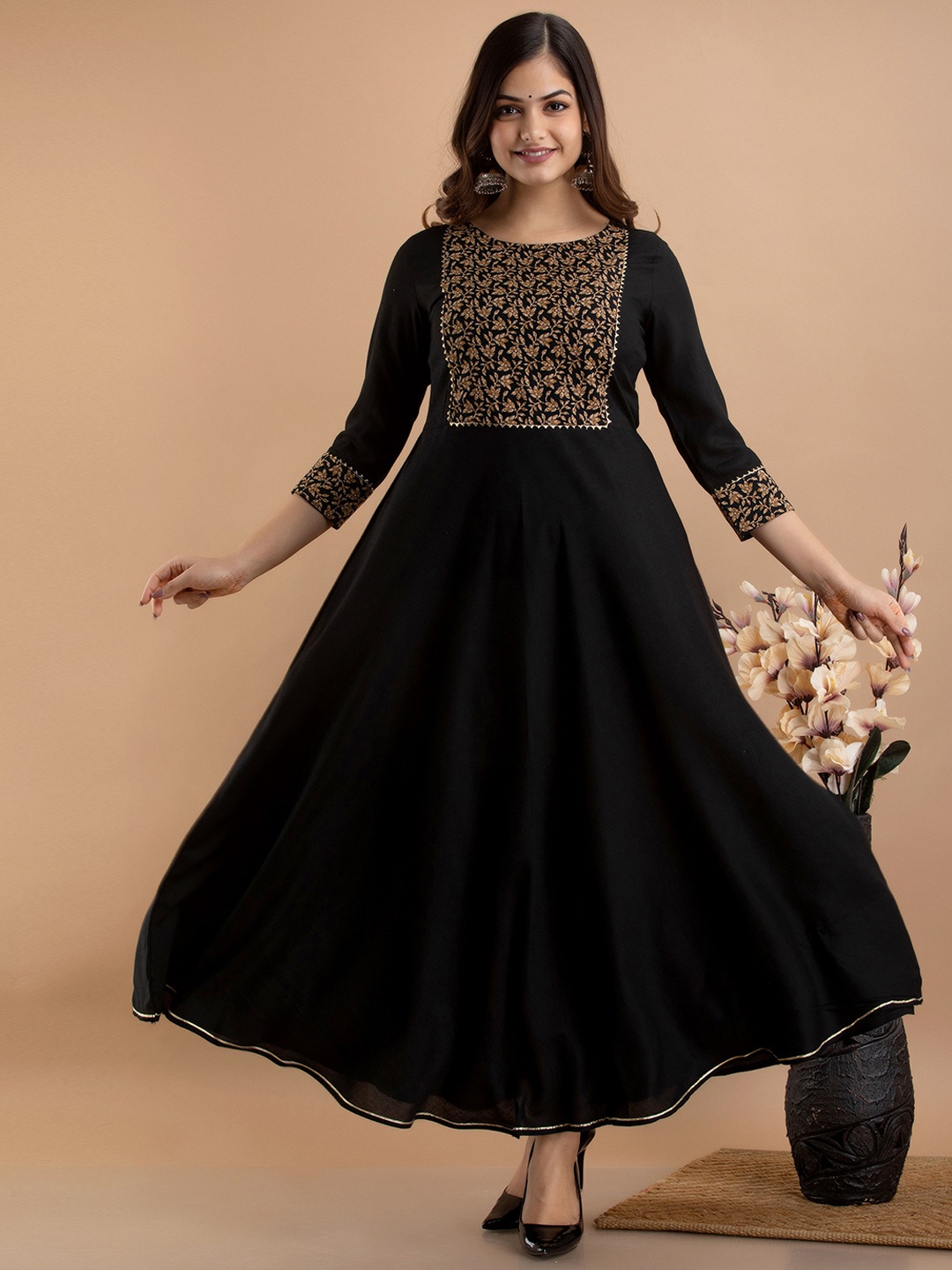 

UNIBLISS Floral Printed A-Line Ethnic Dress, Black