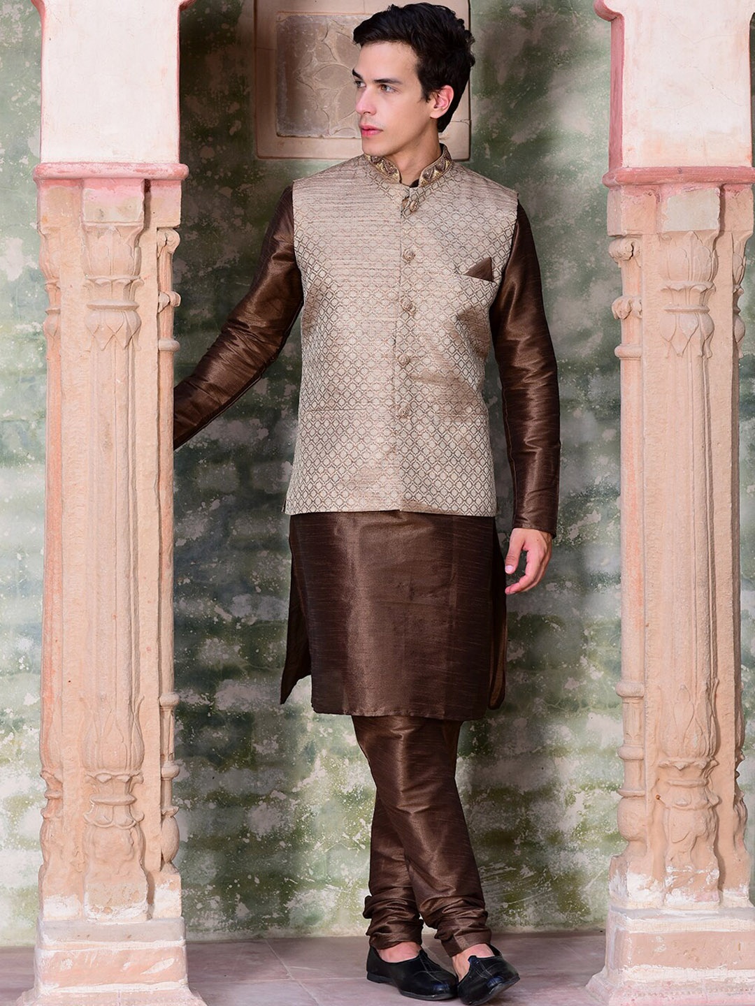 

HOUSE OF DEYANN Mandarin Collar Kurta with Churidar With Nehru Jacket, Brown