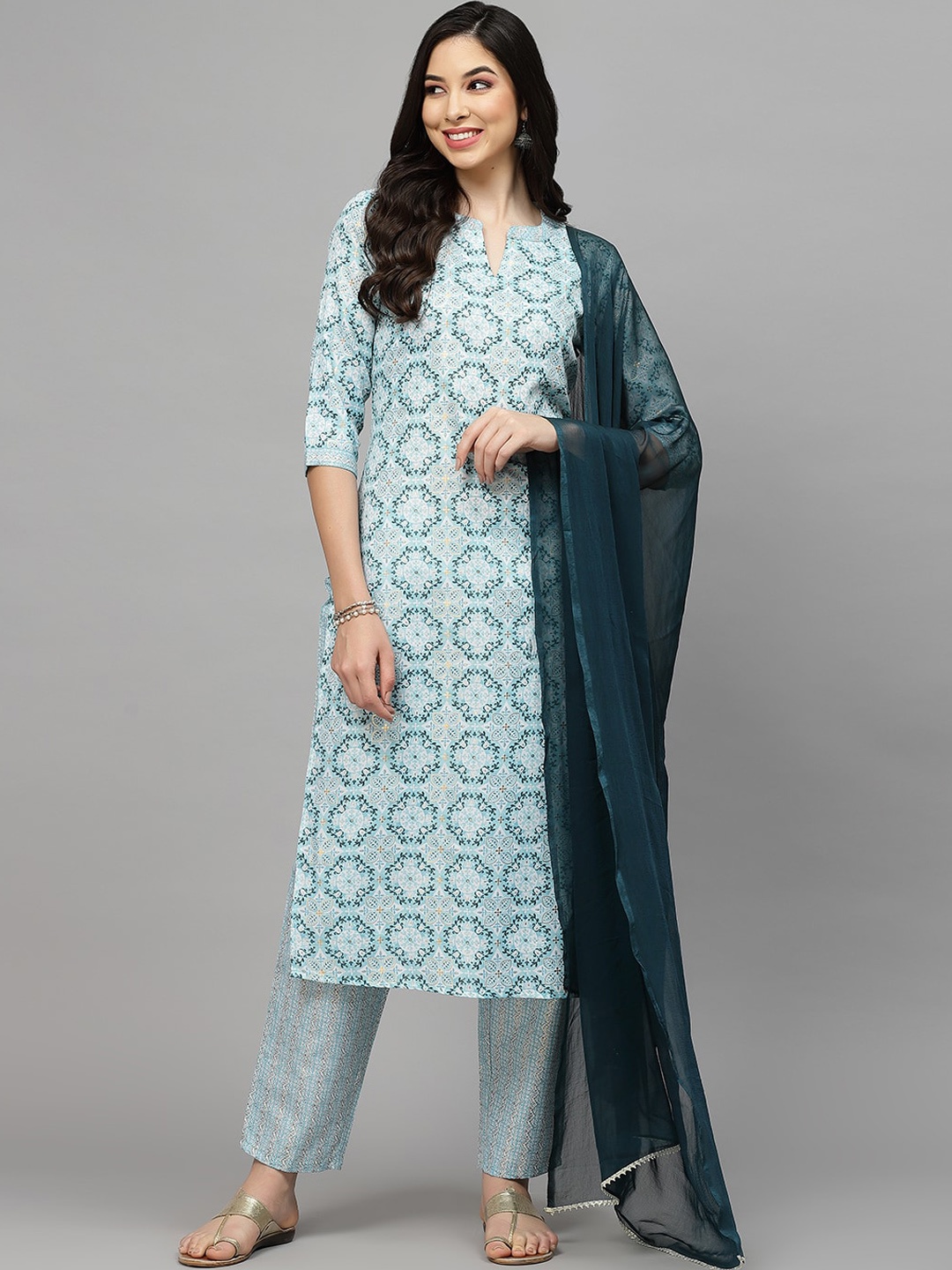 

Stylum Blue & White Ethnic Motifs Printed Mandarin Collar Kurta With Trousers & Dupatta