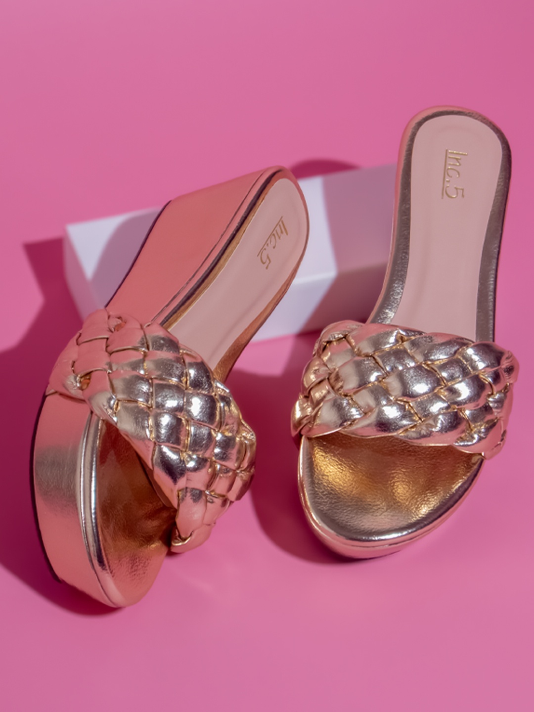 

Inc 5 Embellished Party Wedge Heels, Gold