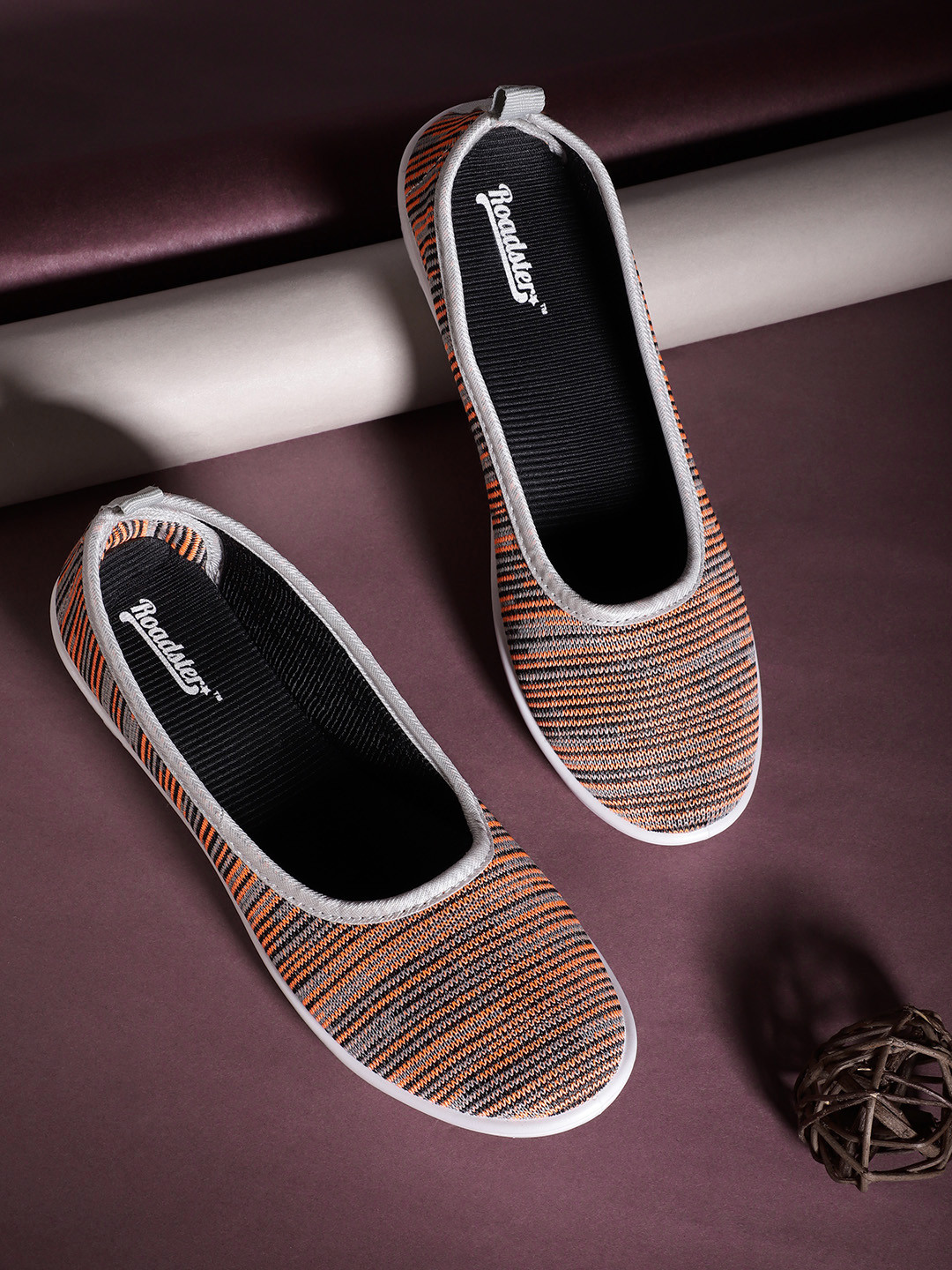 

The Roadster Lifestyle Co. Women Woven Design Slip-On Sneakers, Orange
