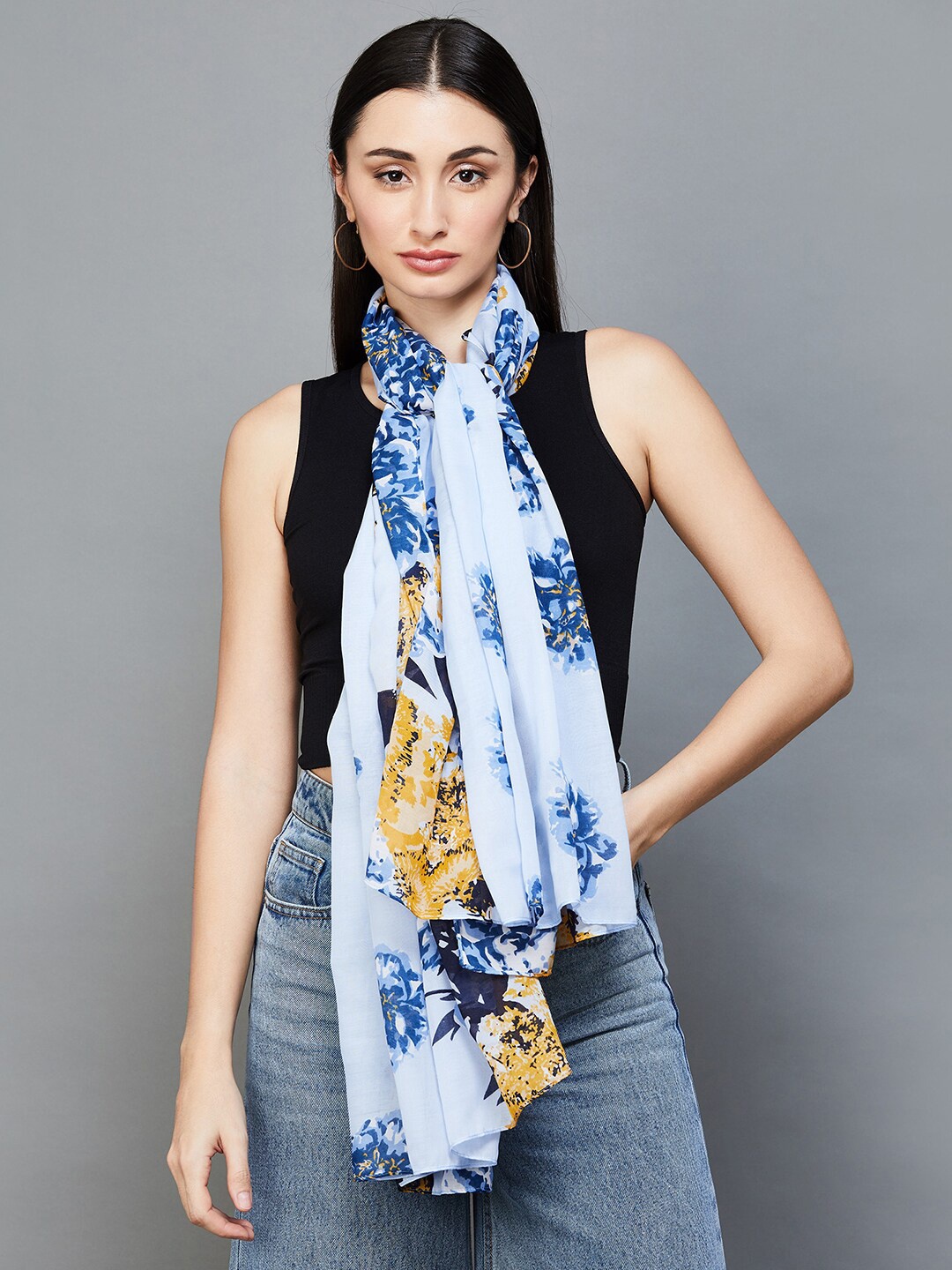 

Ginger by Lifestyle Floral Printed Stole, White