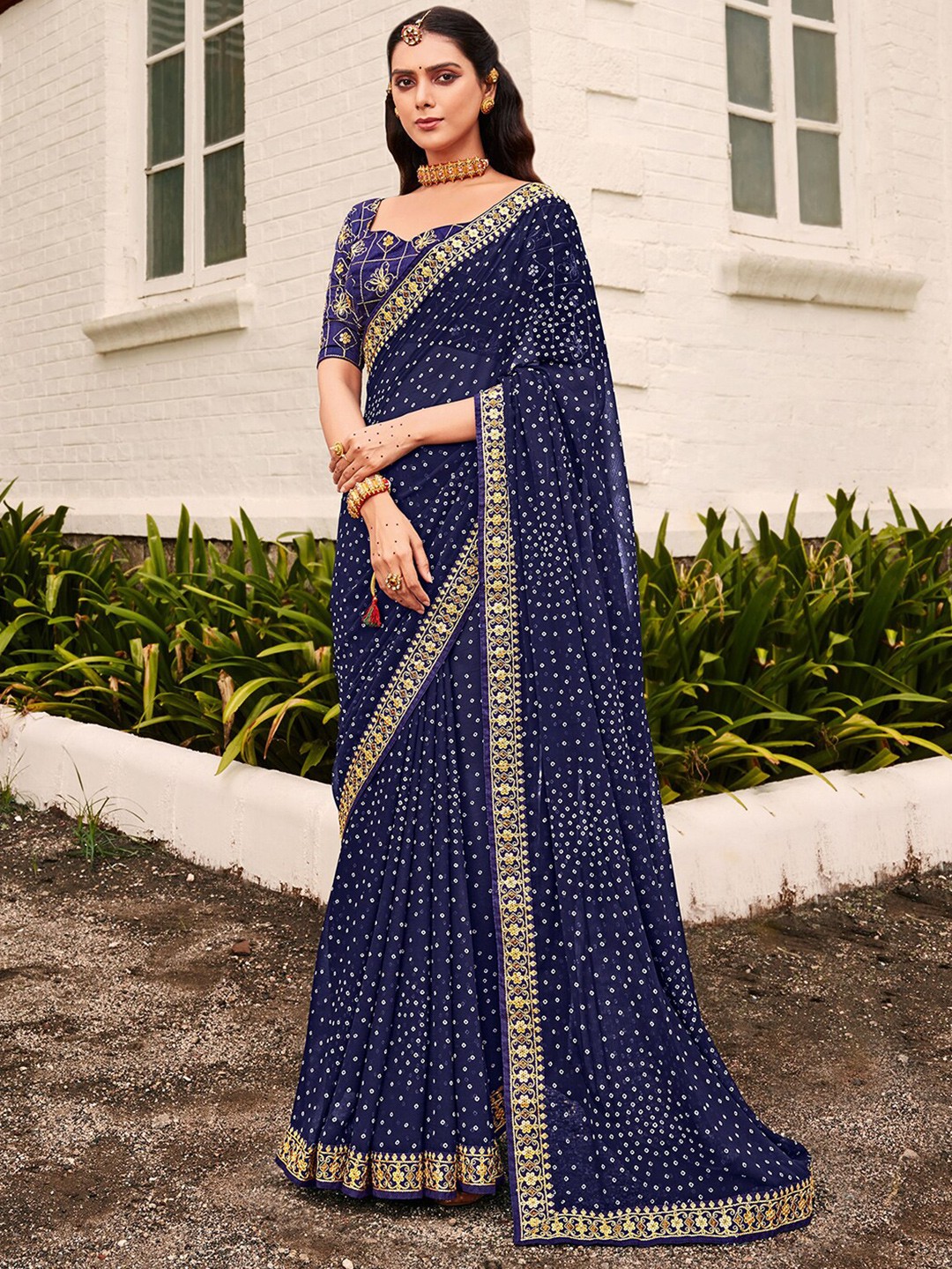 

Mitera Bandhani Printed Embroidered Saree, Navy blue