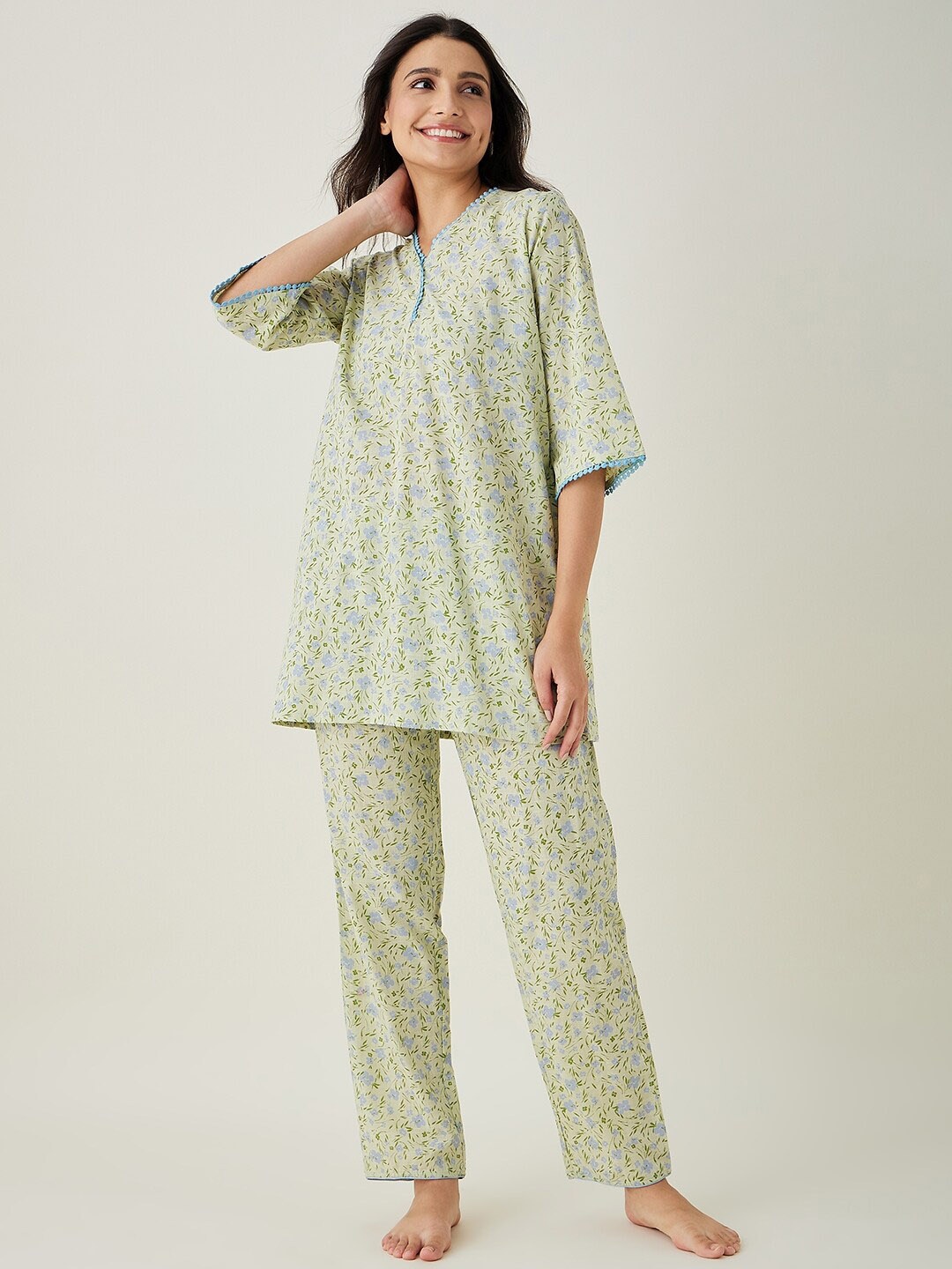 

The Kaftan Company Floral Printed Cotton Night Suits Set, Green