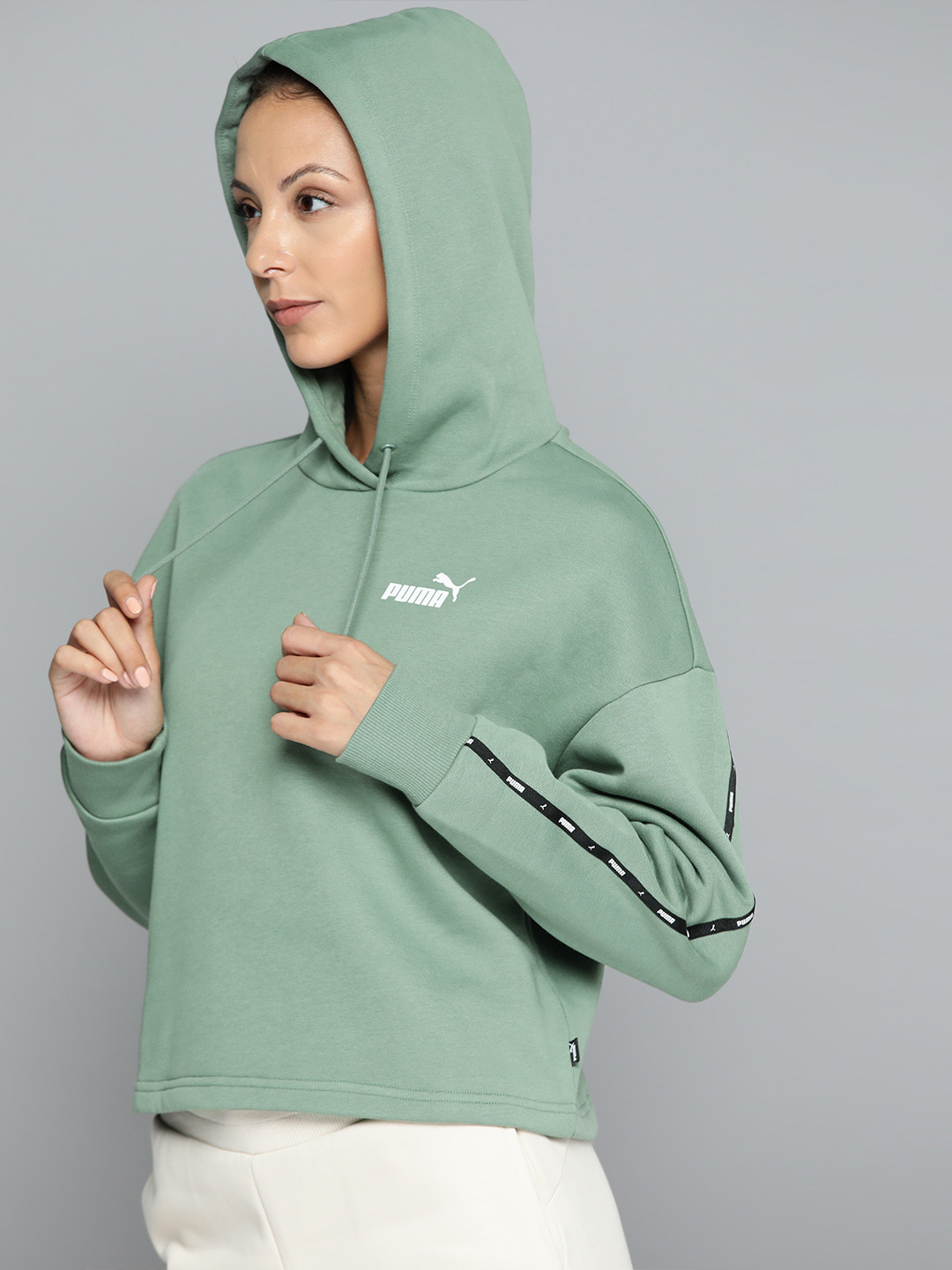 

Puma Essentials Tape Drop Shoulder Sleeves Hooded Sweatshirt, Green