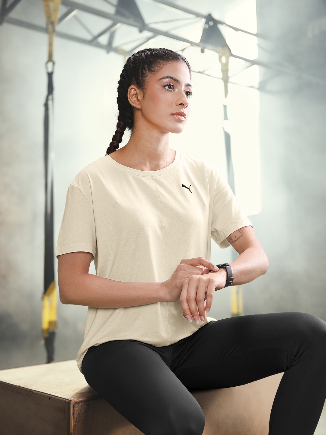 

Puma Studio Yogini Lite dryCELL T-shirt, Off white