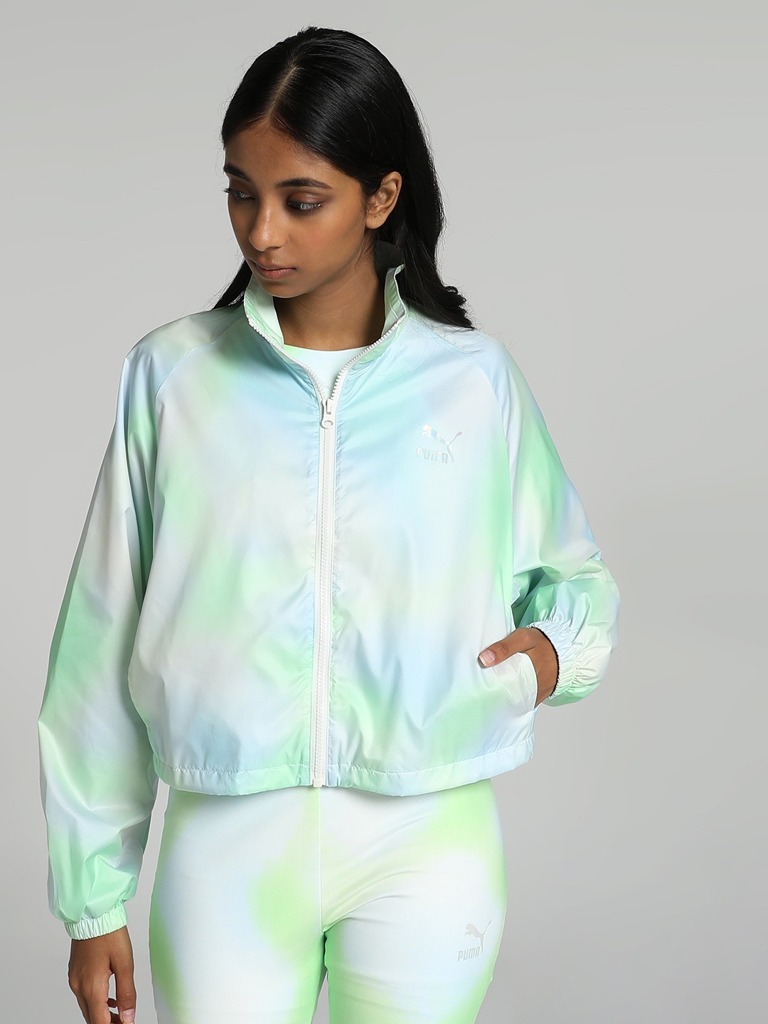 

Puma Classics Woven Tie and Dye Stand Collar Outdoor Tailored Jacket, Green