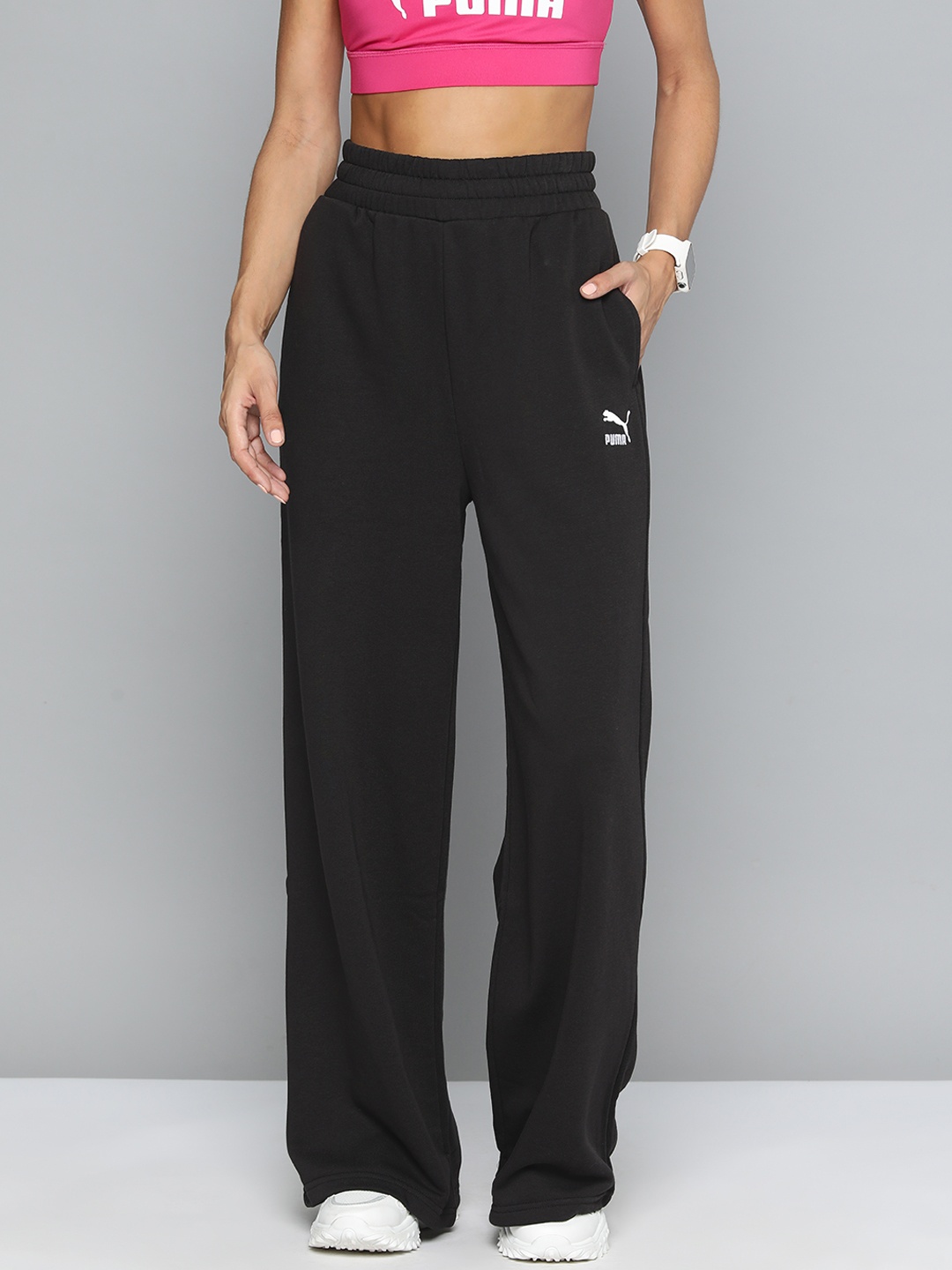 

Puma Women Classics Relaxed-Fit Sweat Track Pants, Black