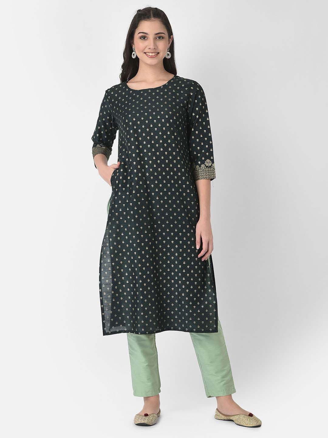 

Span Floral Printed Round Neck Kurta, Green