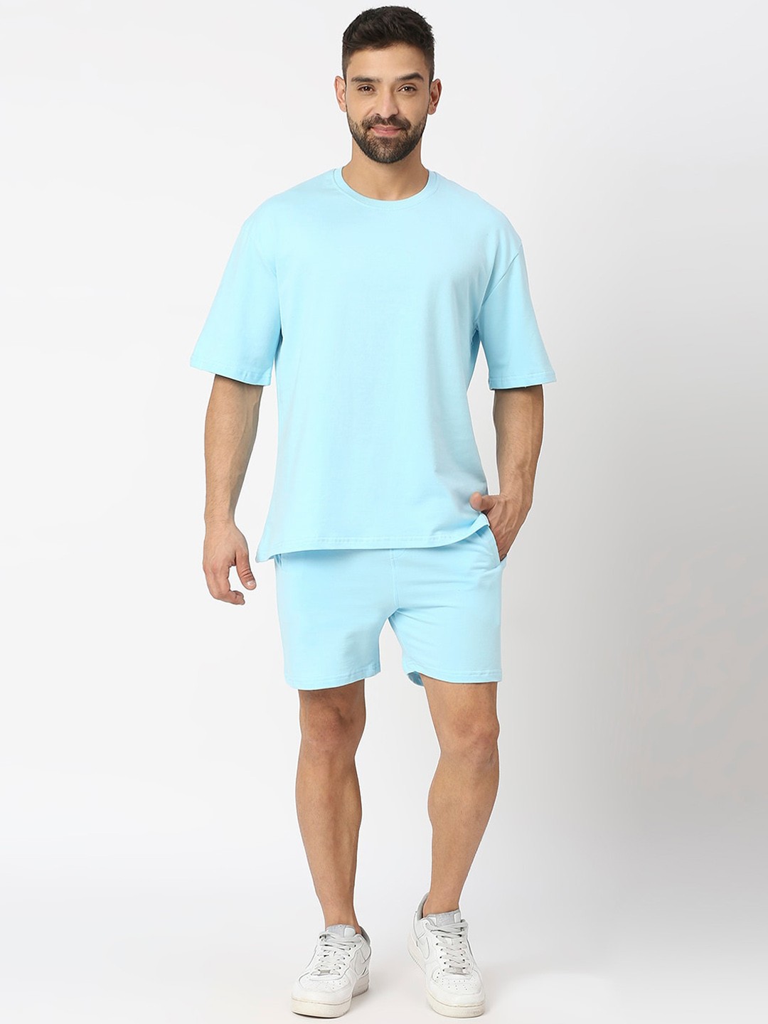 

THE DAILY OUTFITS Round Neck Pure Cotton Oversized T-shirt With Shorts, Blue