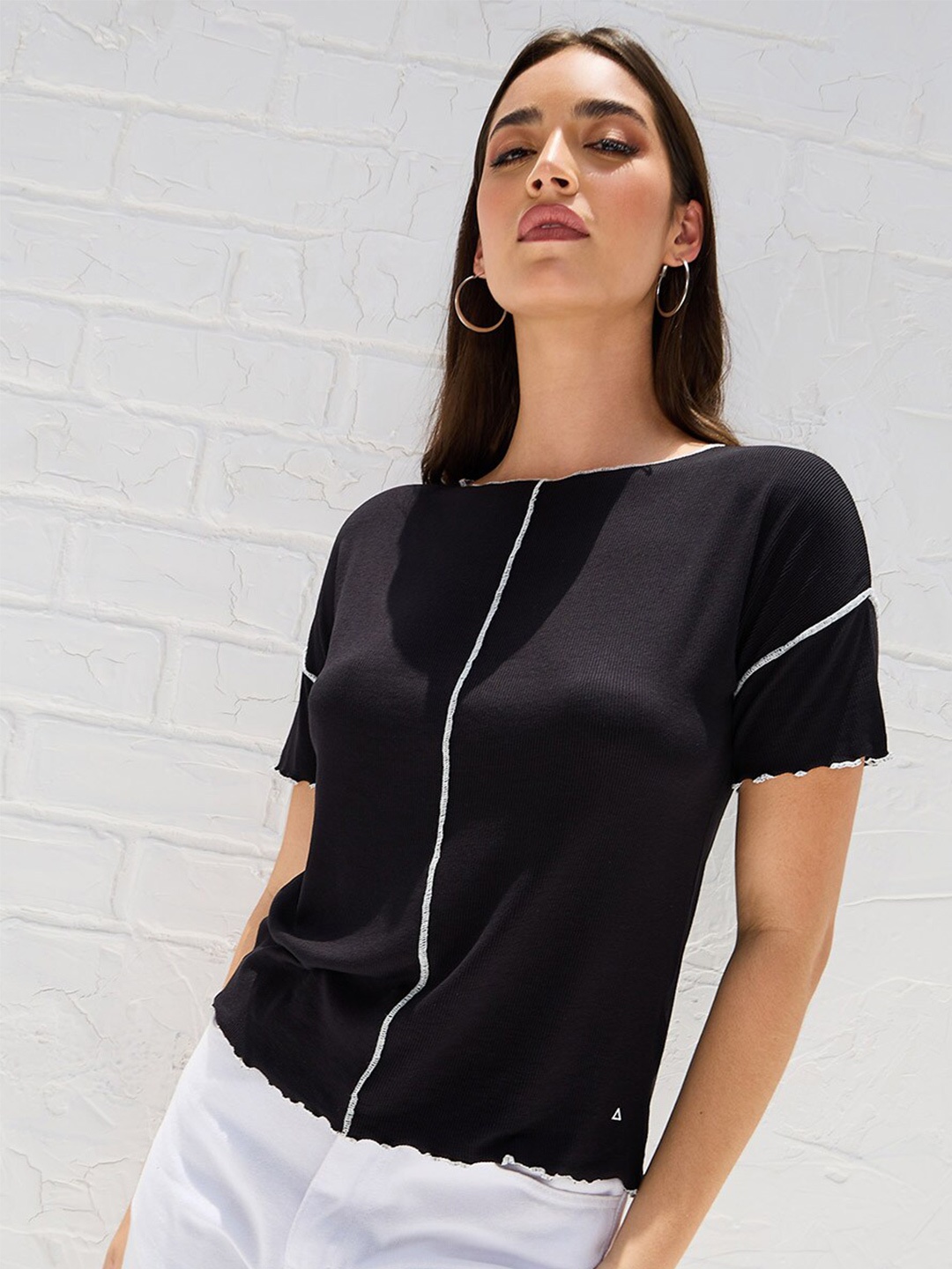 

Styli Black Boat Neck Contrast Overlock Seam Ribbed Top