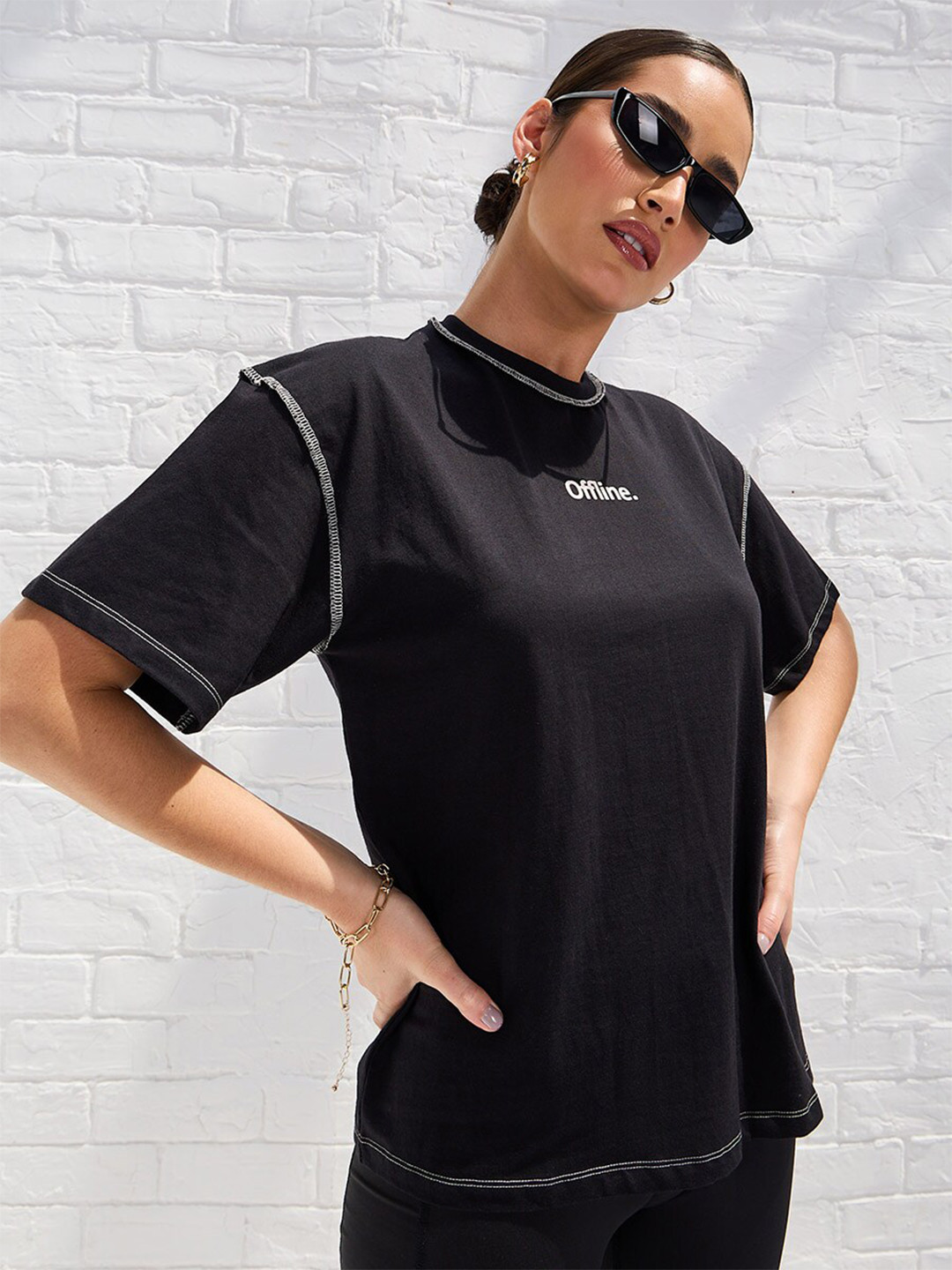 

Styli Black & White Round Neck Oversized Drop Shoulder-Sleeves Pure Cotton T-shirt