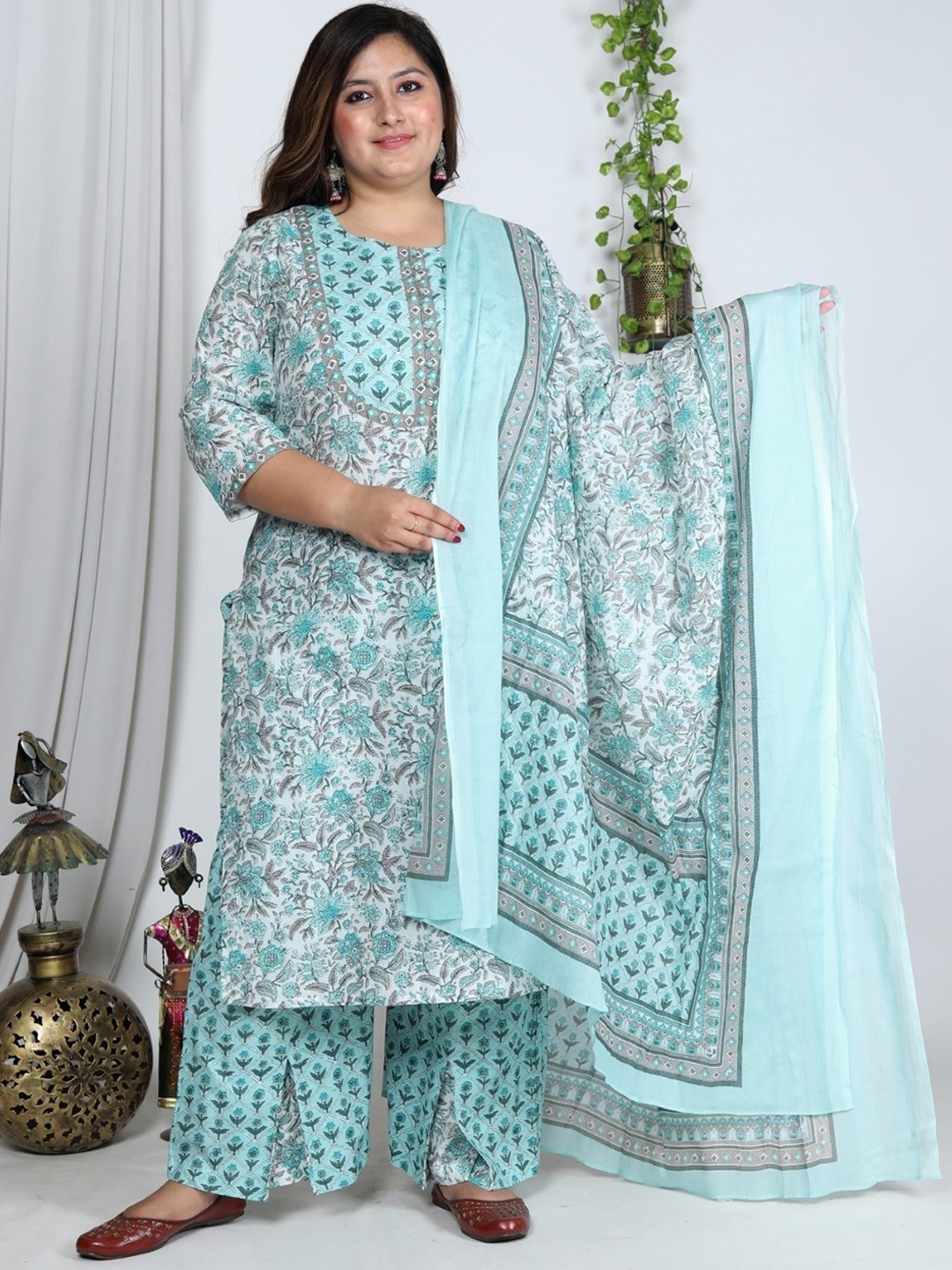 

Swasti Floral Printed Pure Cotton Kurta With Trousers & Dupatta, Blue