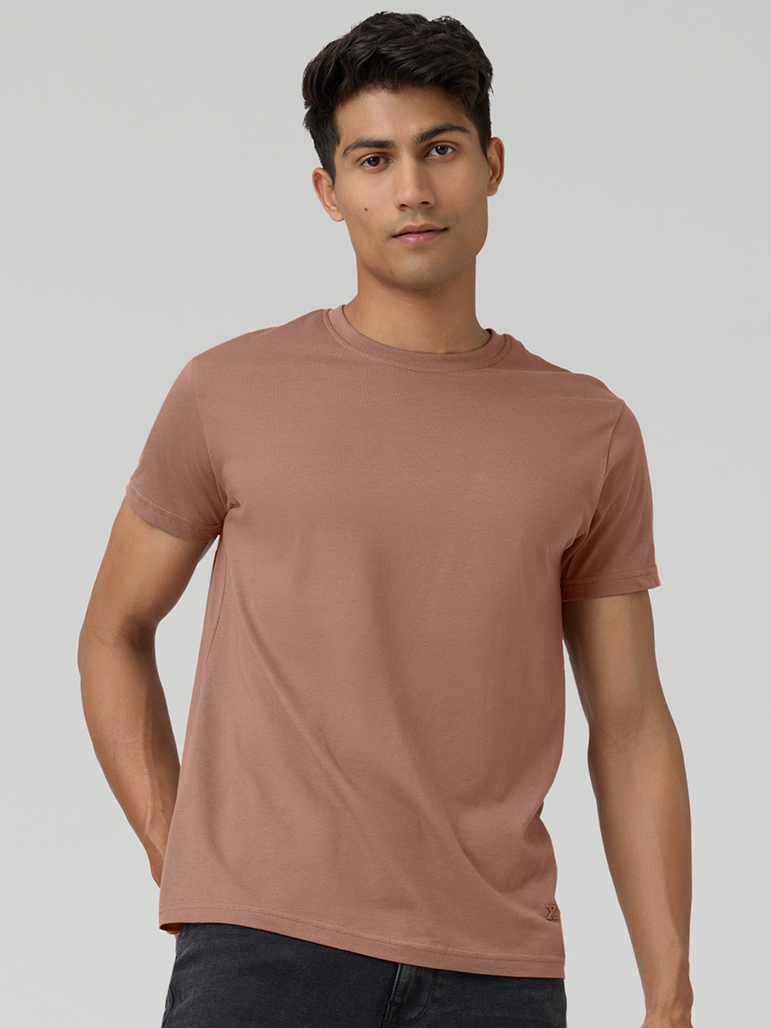 

XYXX Men Pace Intellieaze Cotton T-Shirt, Brown