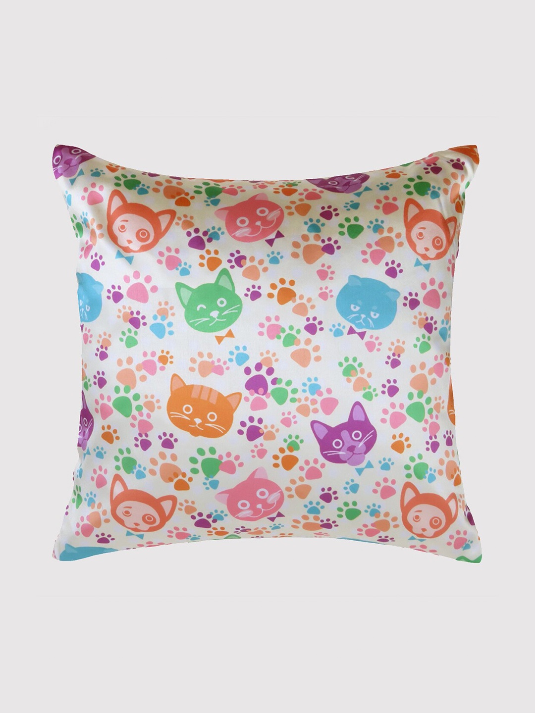

OUSSUM Yellow & Green Cartoon Characters Satin Square Cushion Cover