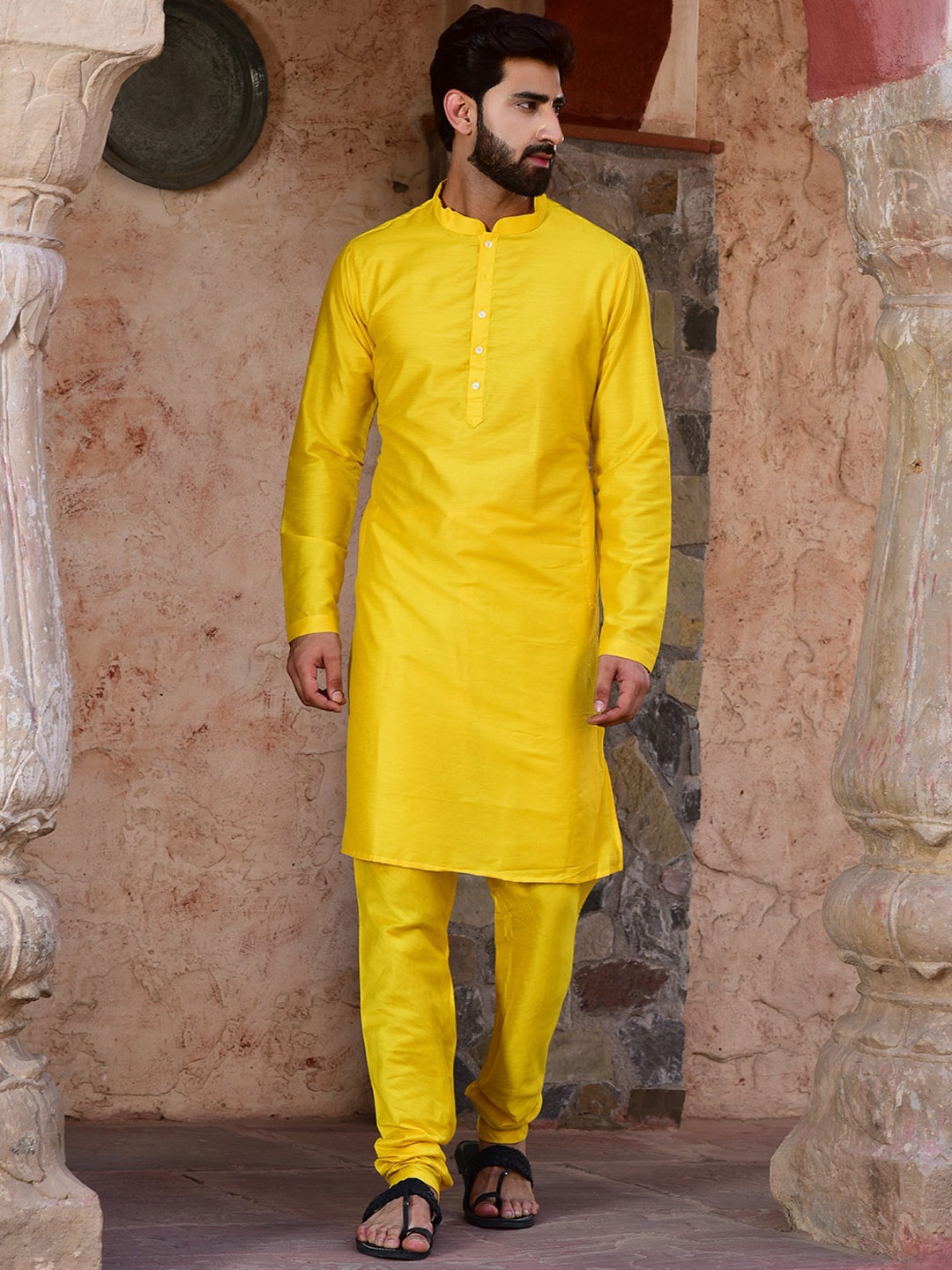 

HOUSE OF DEYANN Embroidered Regular Pure Cotton Kurta with Churidar & Nehru Jacket, Yellow