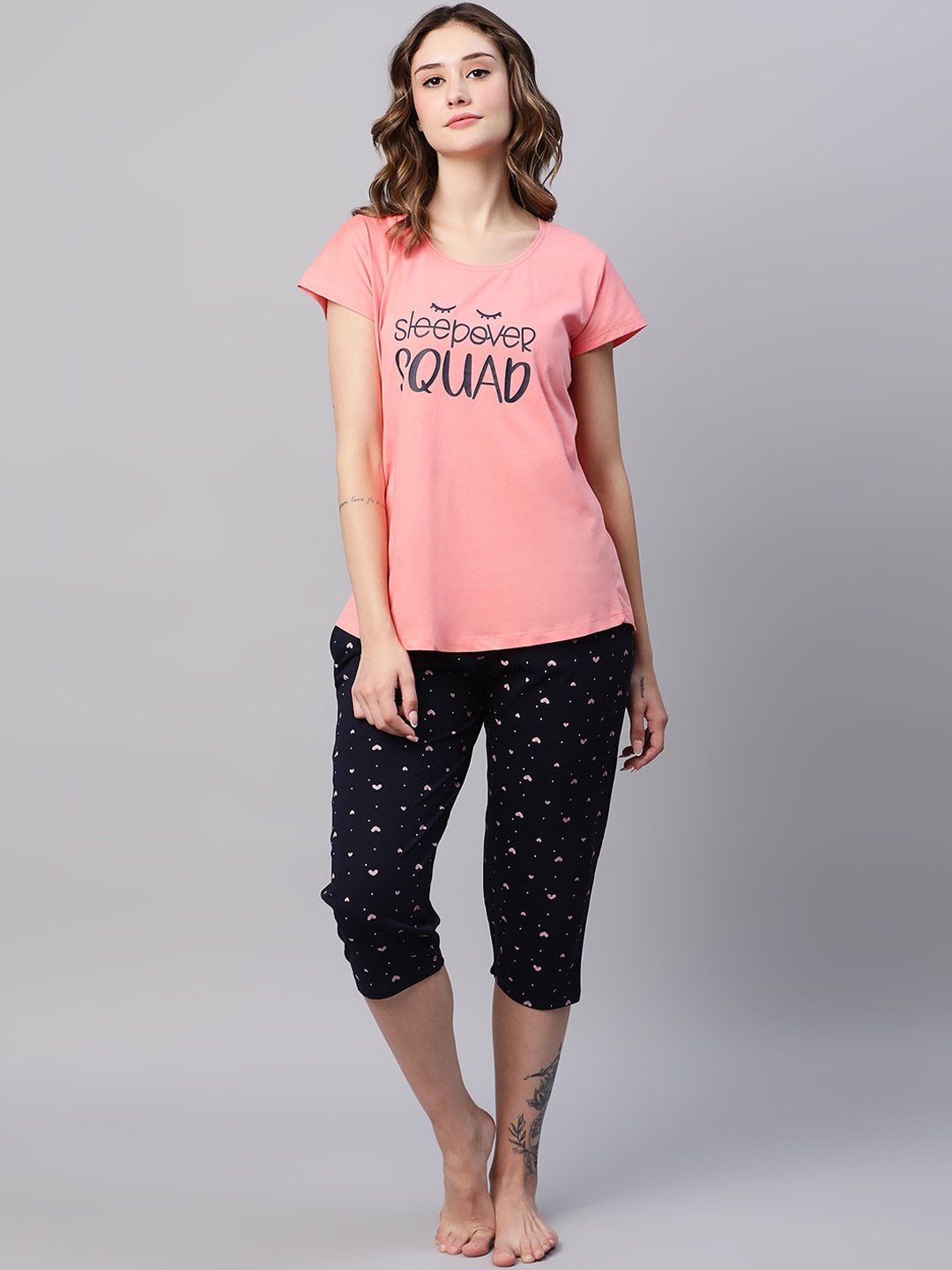 

AV2 Printed Pure Cotton Night suit, Peach