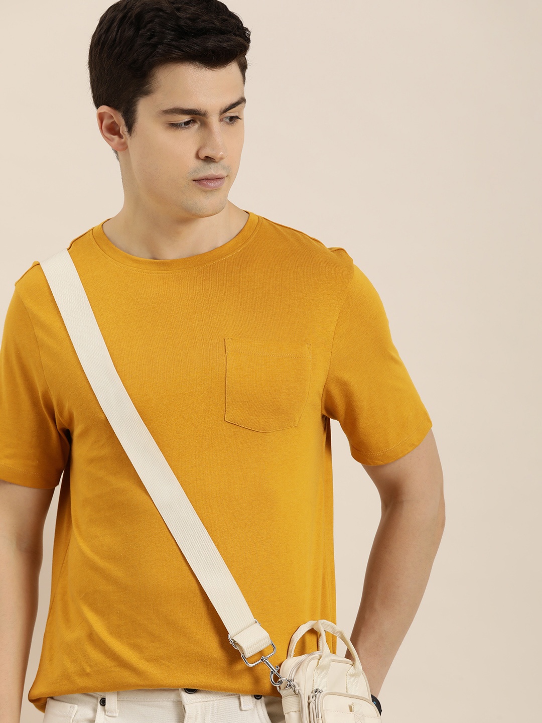 

INVICTUS Solid Round Neck Pocket Casual T-shirt, Mustard