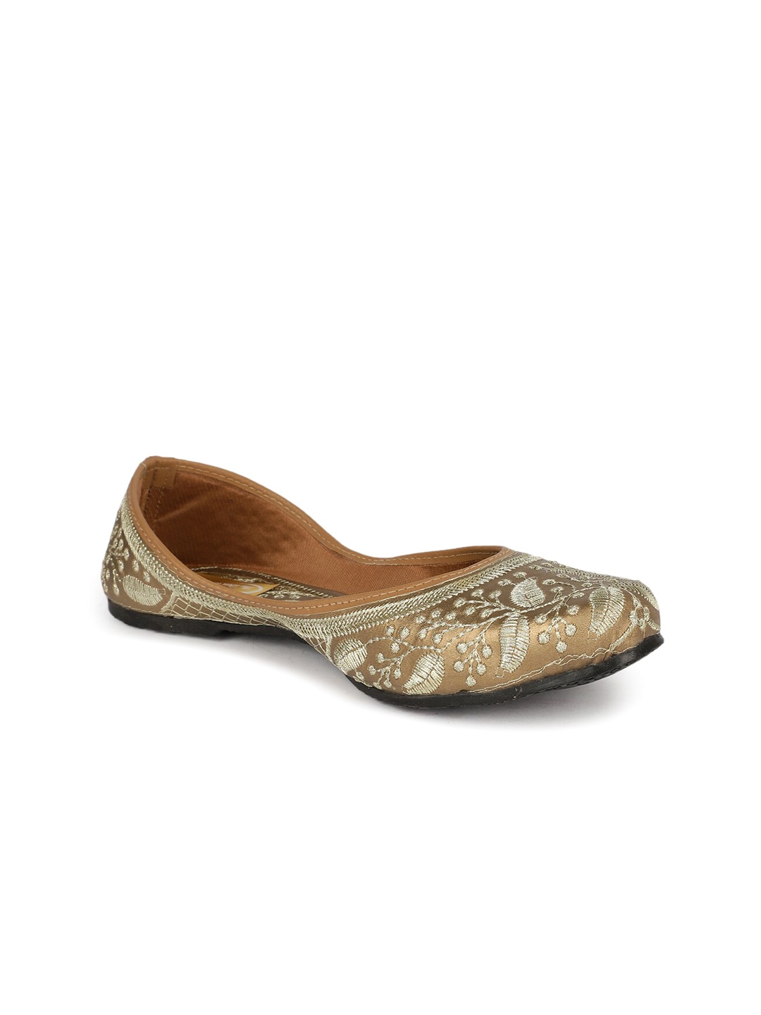 

The Desi Dulhan Ethnic Embellished Mojaris, Copper