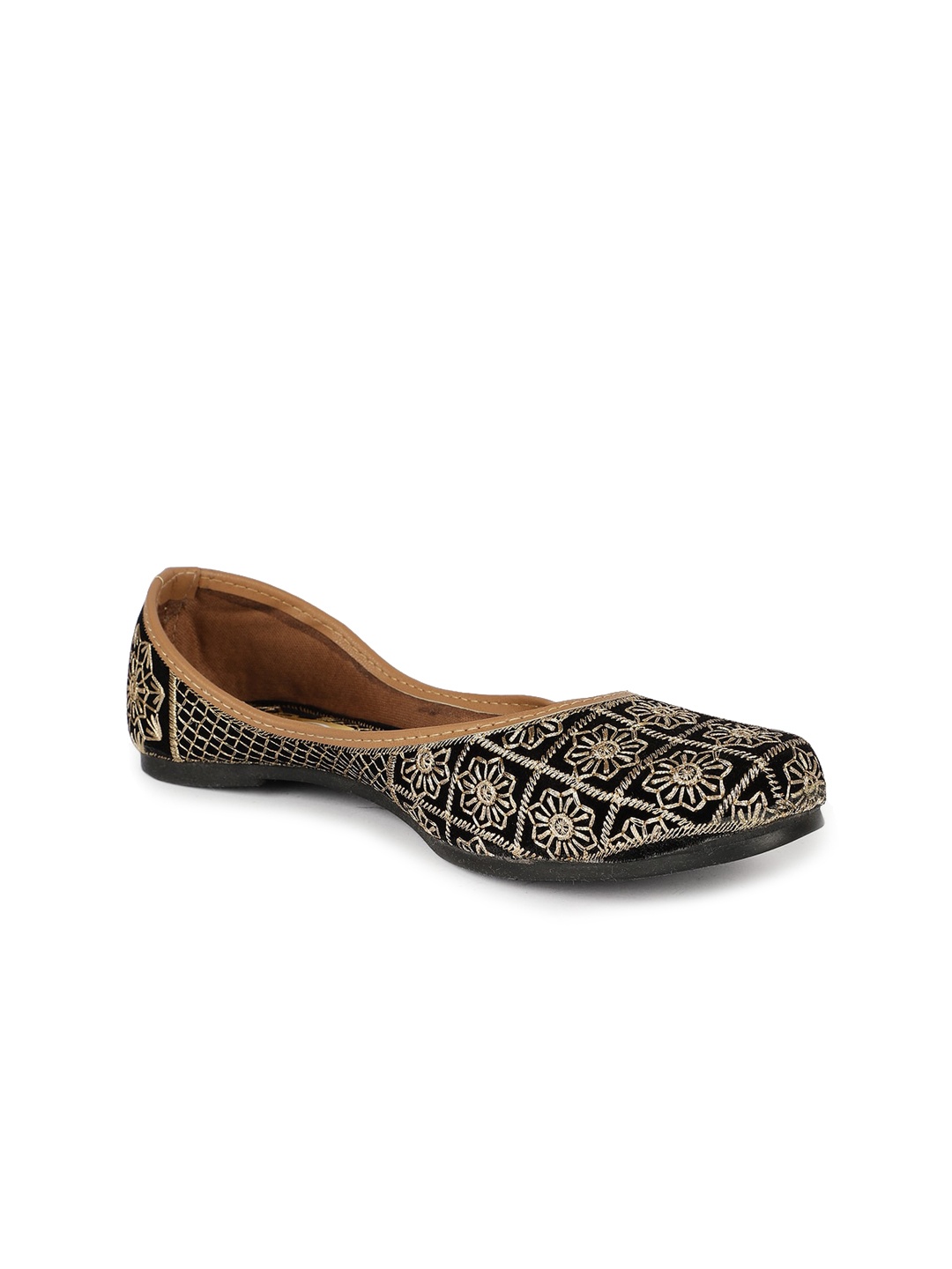 

The Desi Dulhan Ethnic Embroidered Mojaris, Black