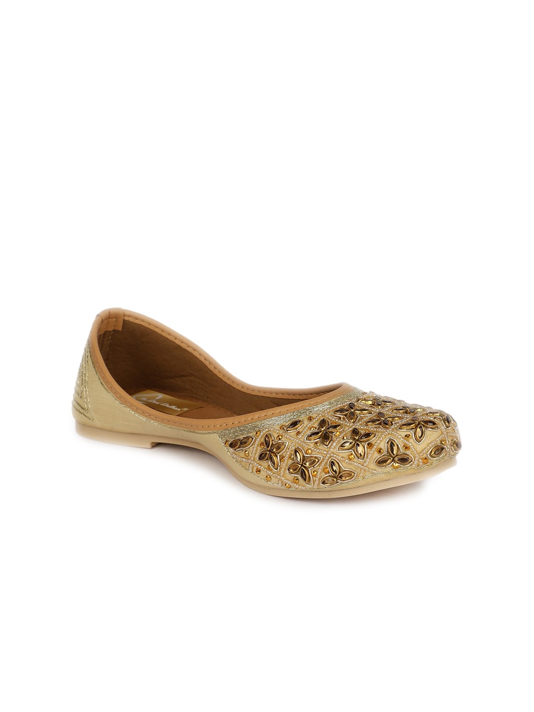 

The Desi Dulhan Embellished Ethnic Mojaris, Gold