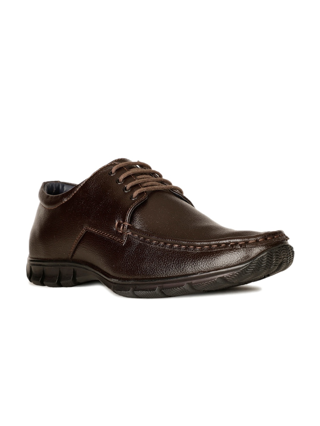 

Bata Men Textured Formal Derbys, Brown